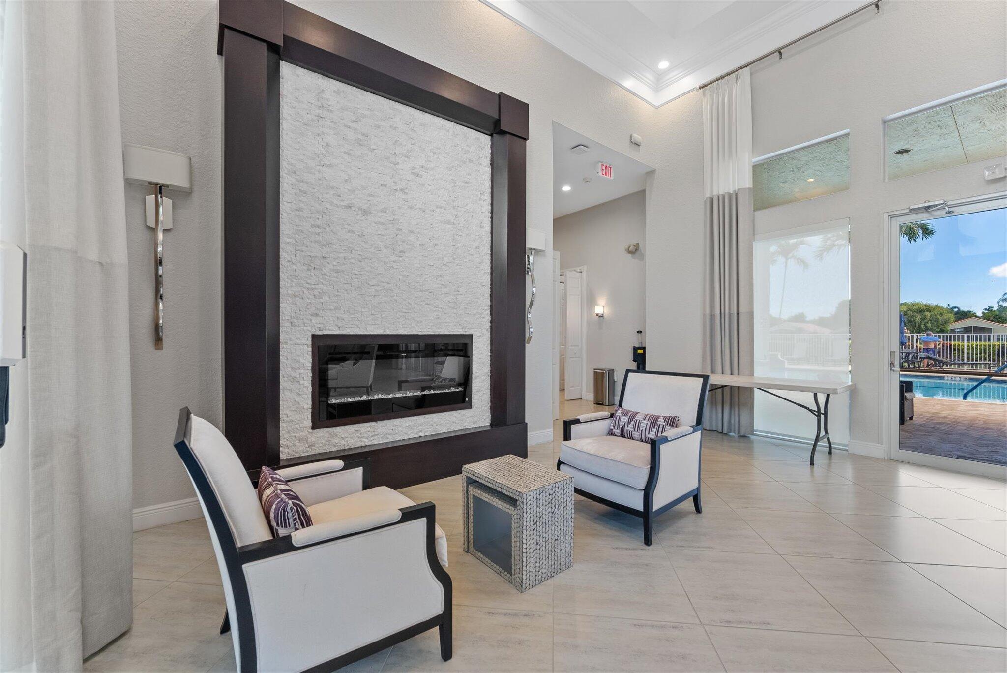 10434 Utopia Circle E