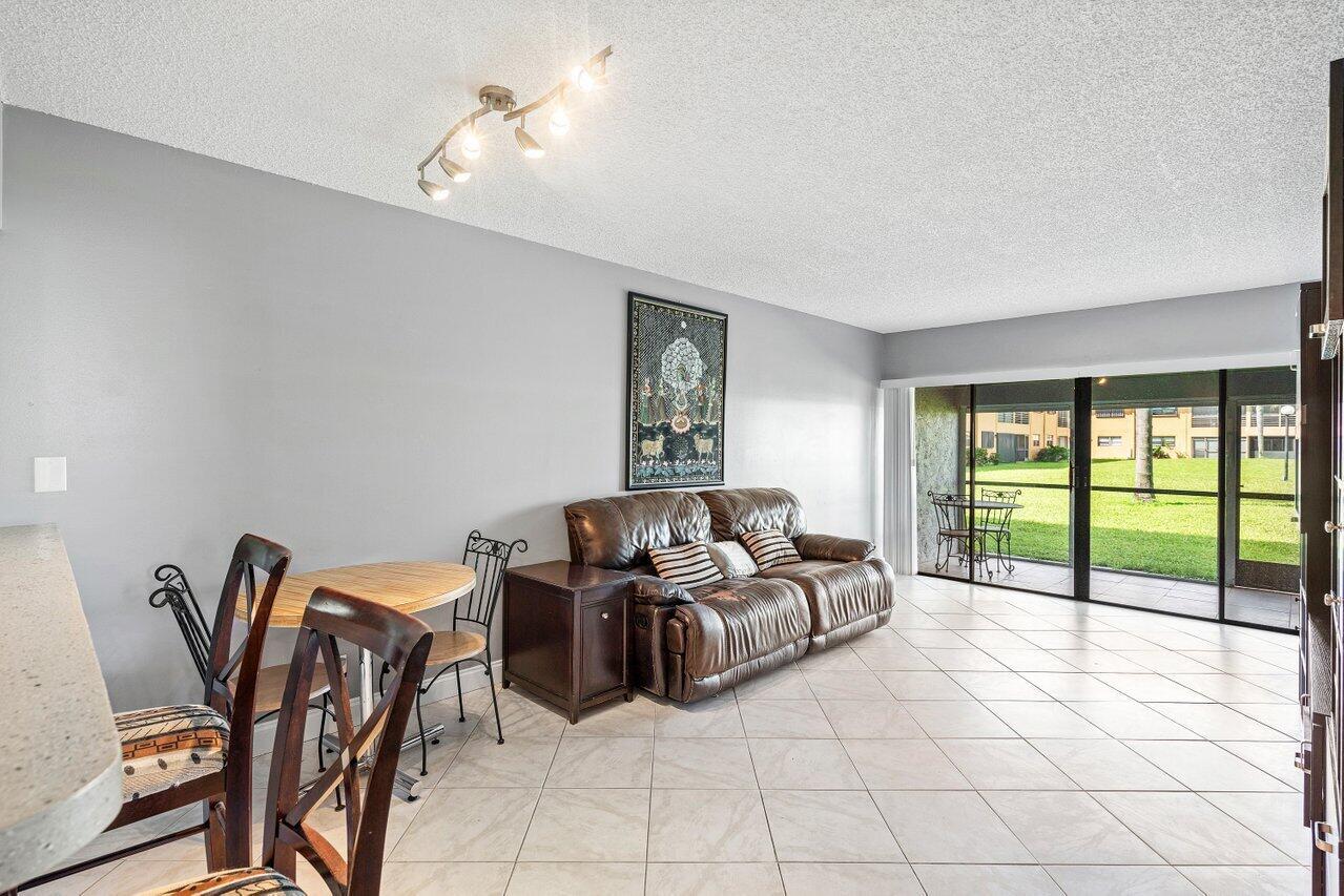 2121 W Woolbright K101 Road K101