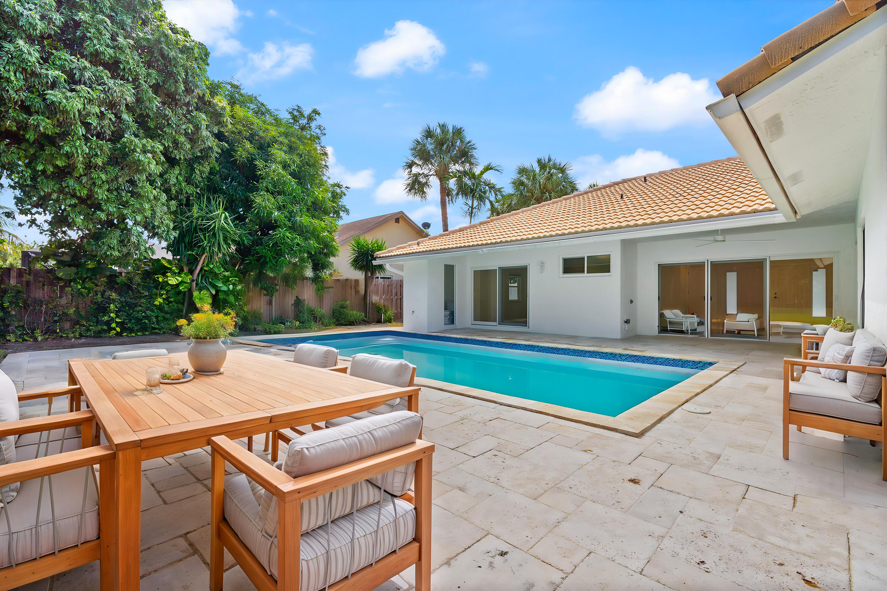 1355 NW 16 Street