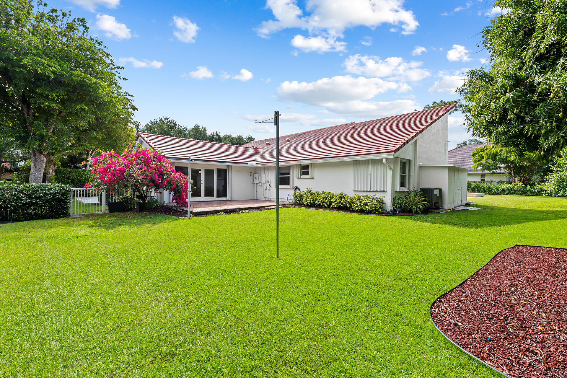 4515 NW 24th Terrace