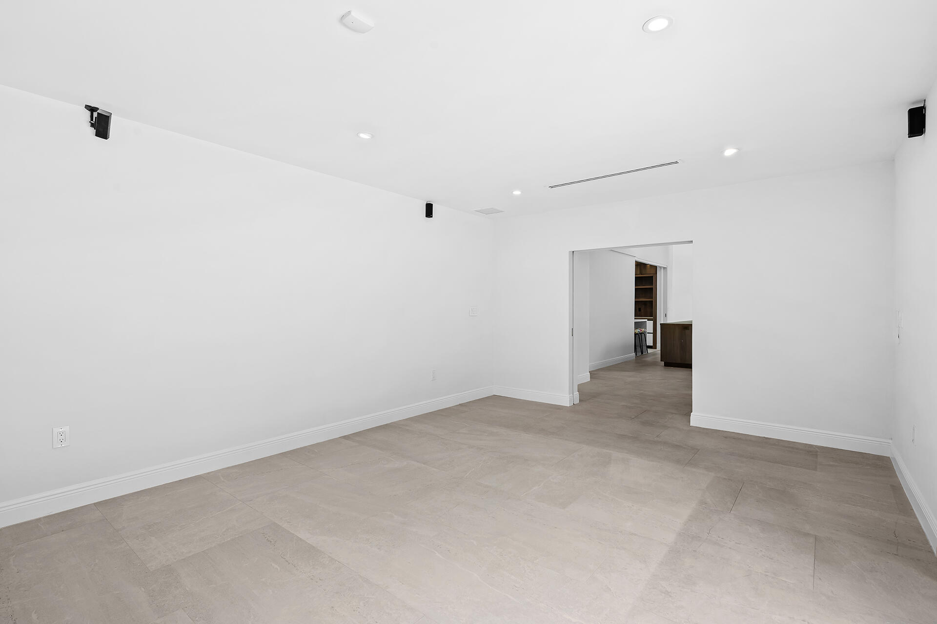 4515 NW 24th Terrace