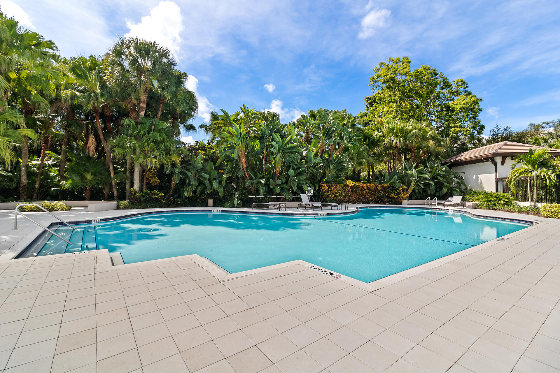 4515 NW 24th Terrace