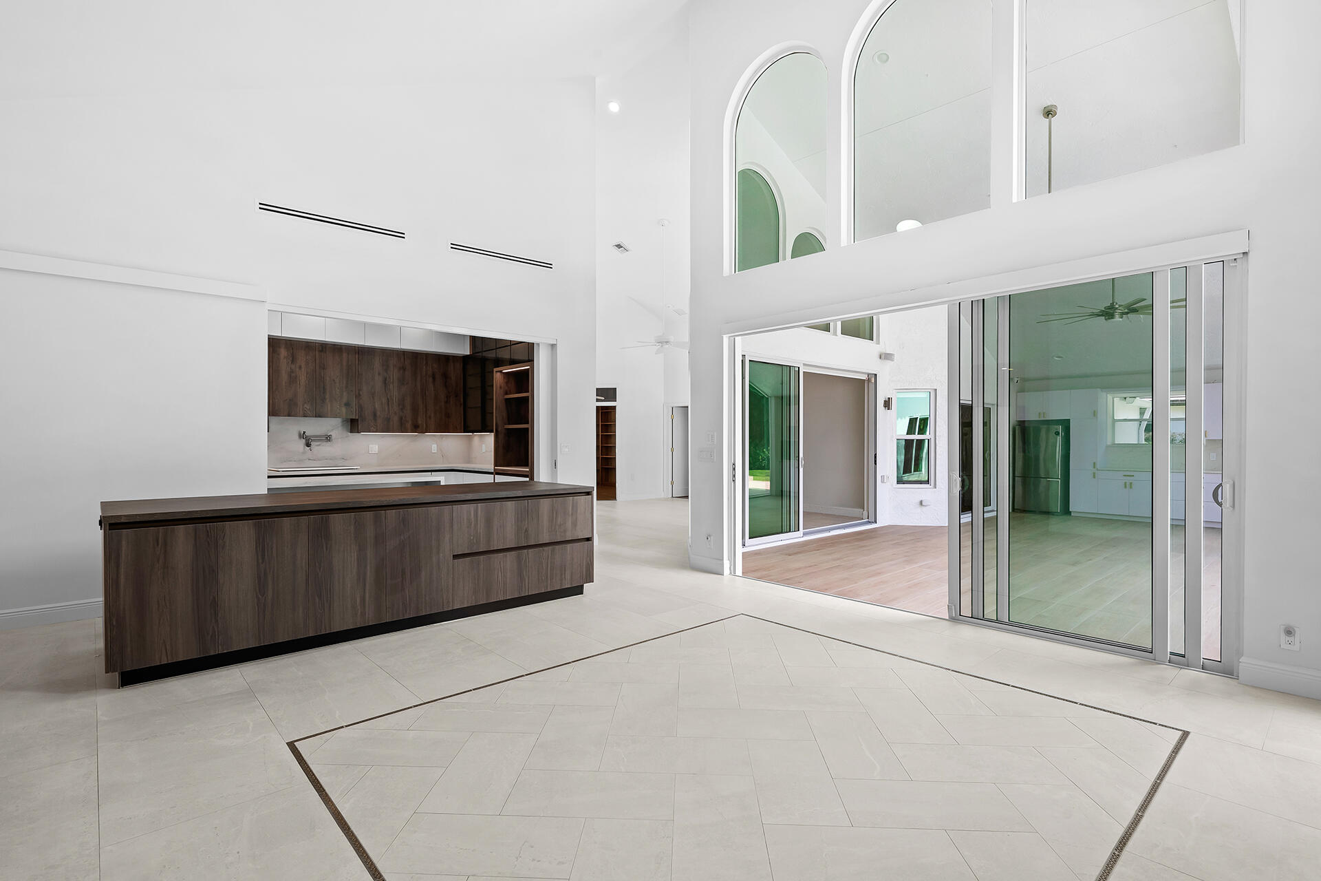 4515 NW 24th Terrace