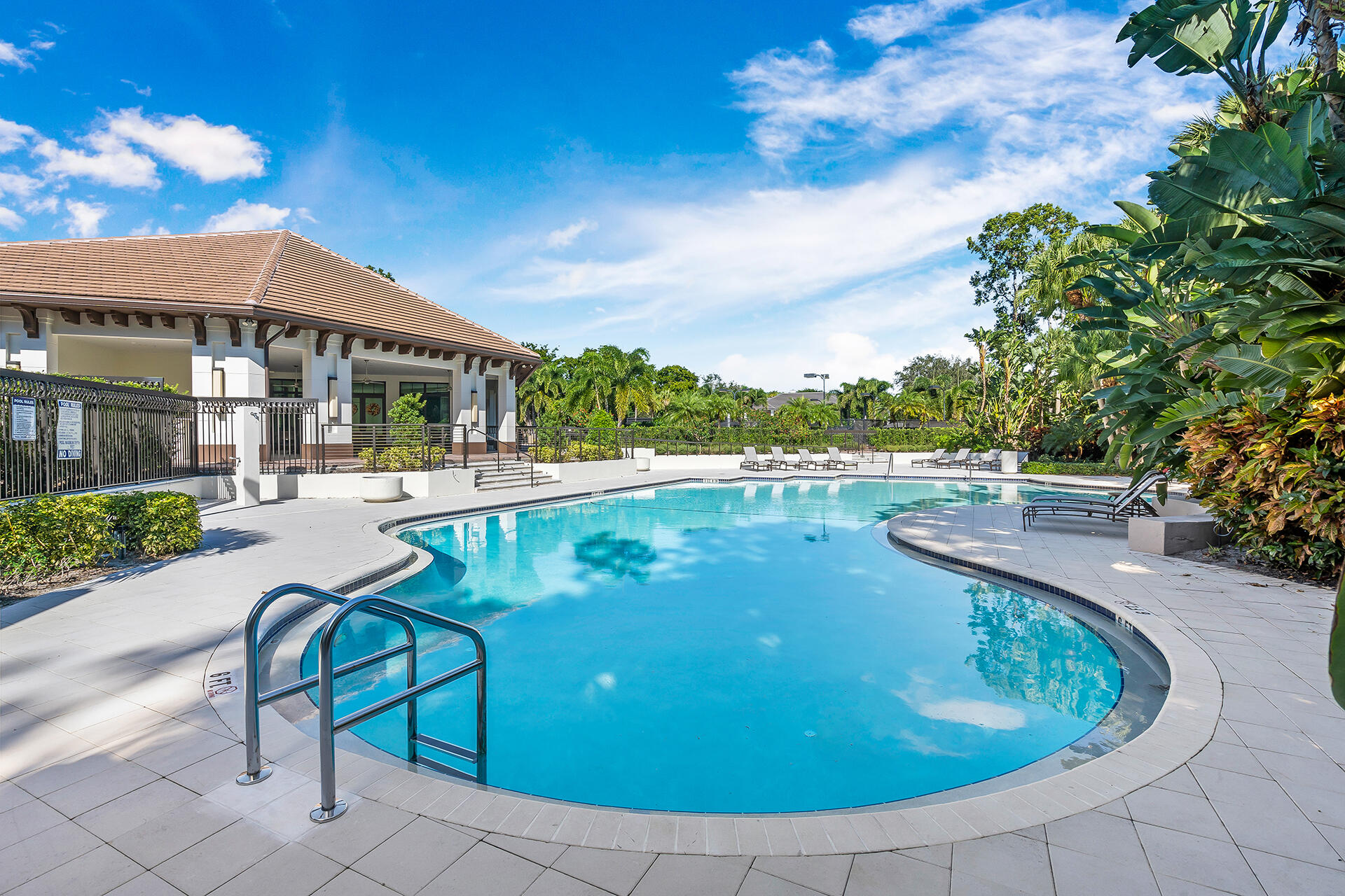 4515 NW 24th Terrace