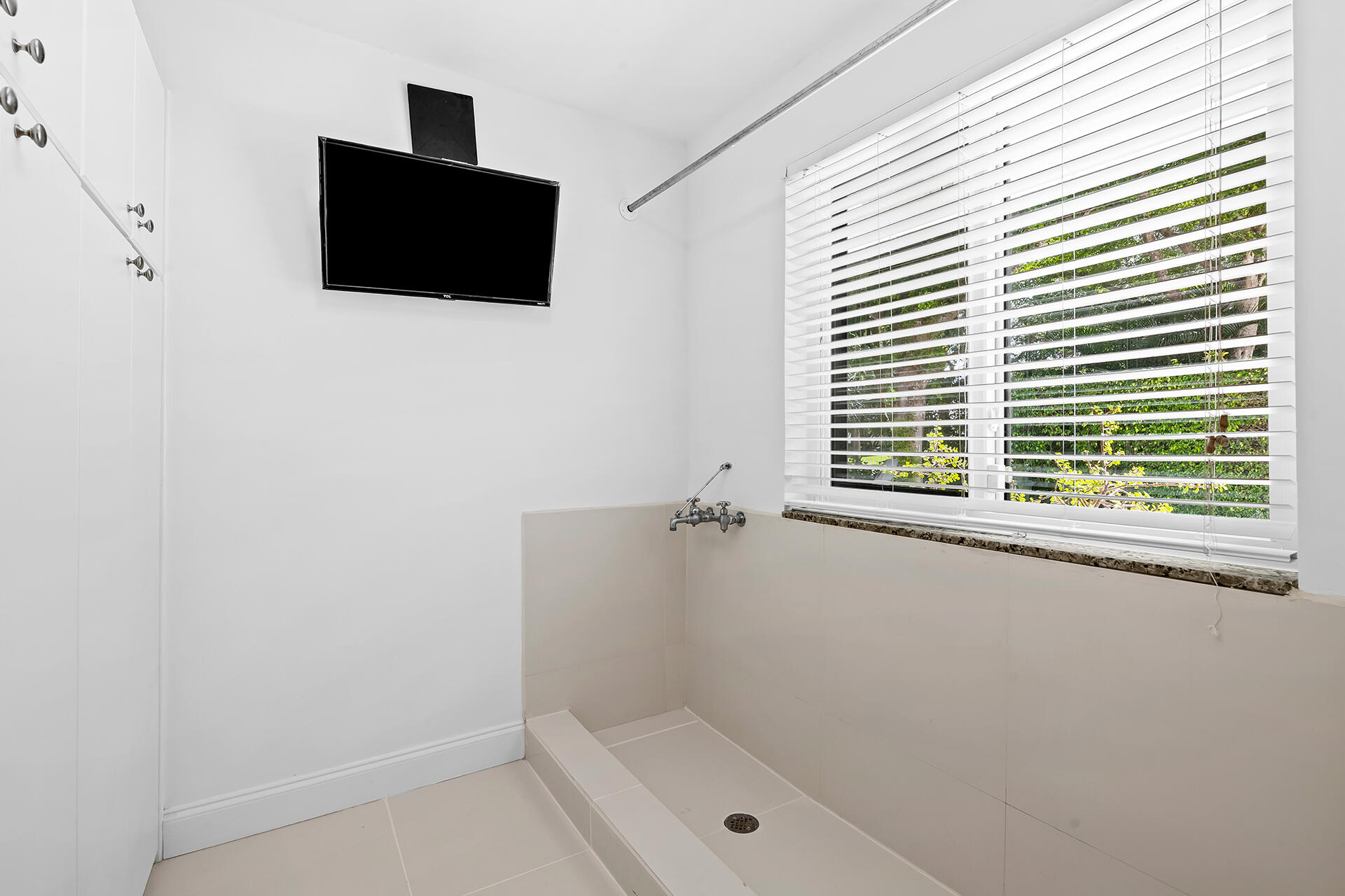 4515 NW 24th Terrace