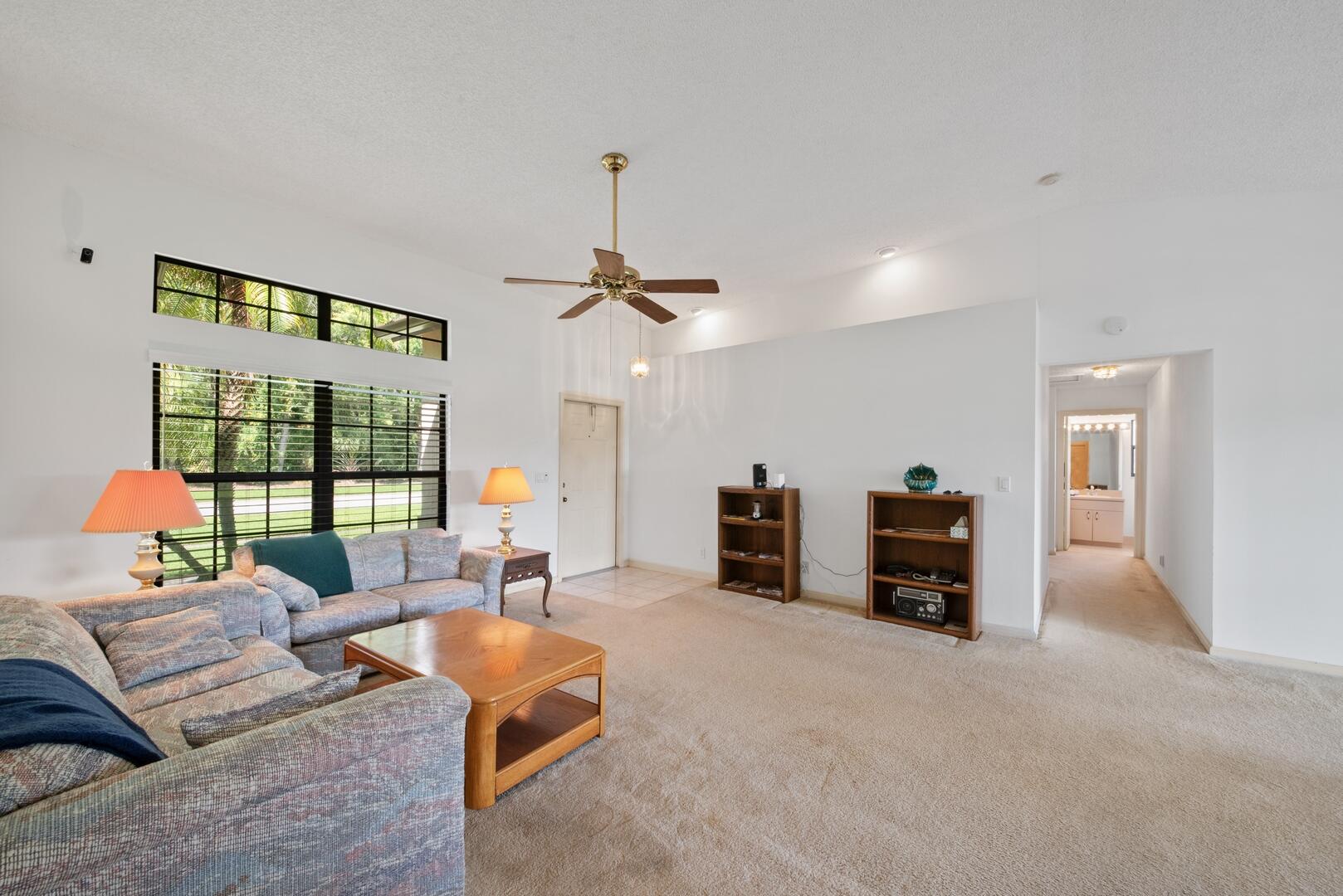 134 Park Road N, Royal Palm Beach