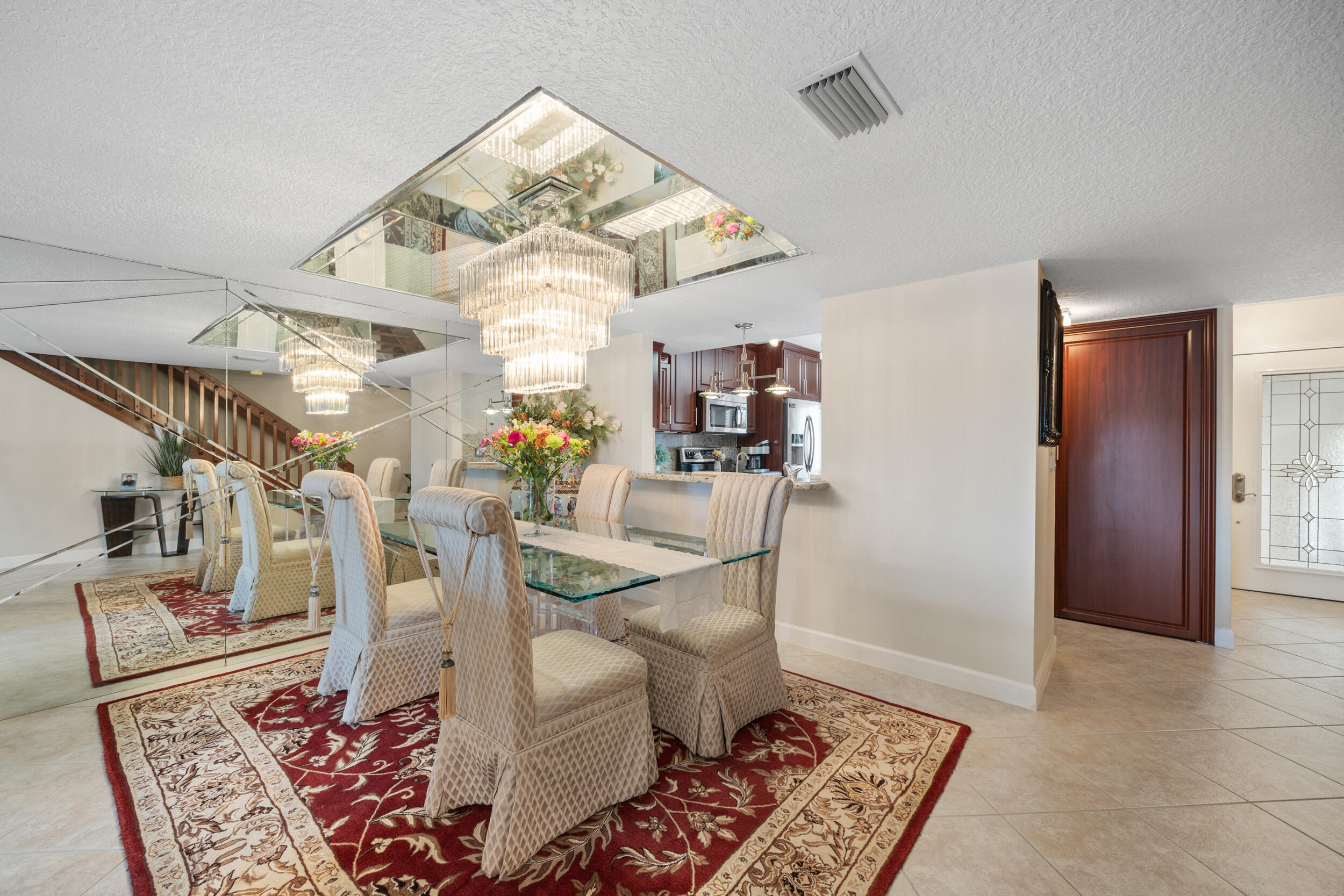 210 Captains Walk 710