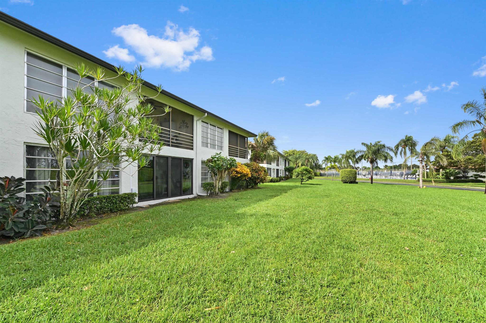 5919 Areca Palm Court B