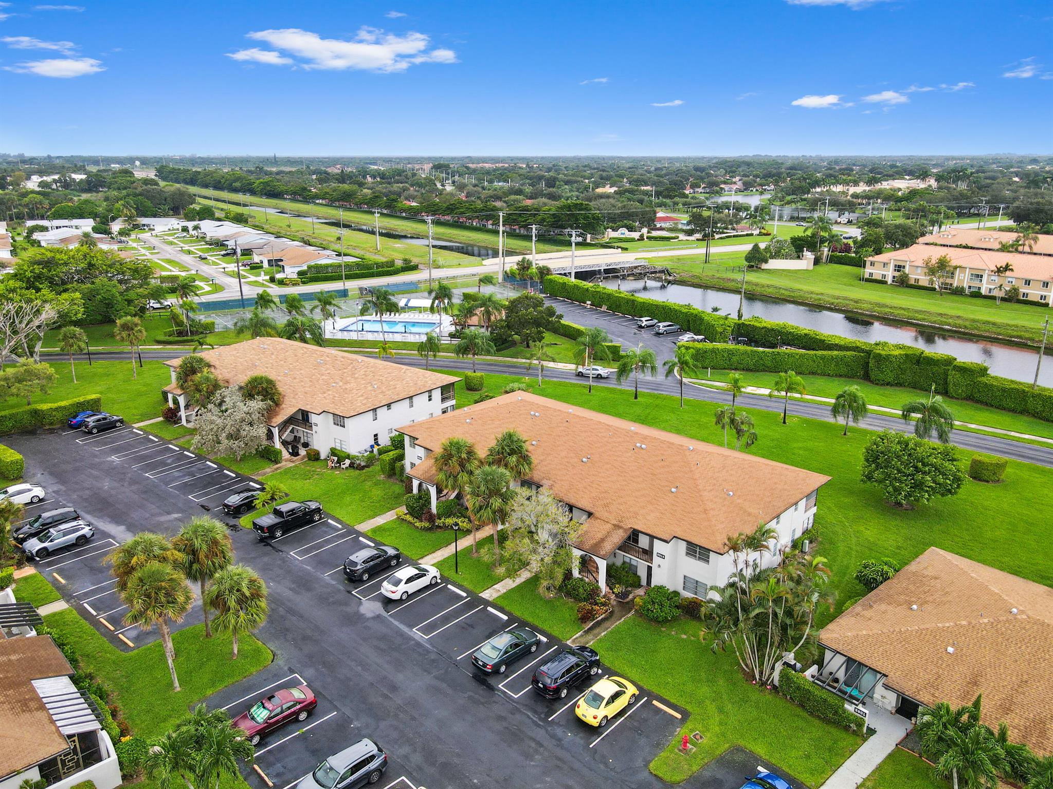 5919 Areca Palm Court B