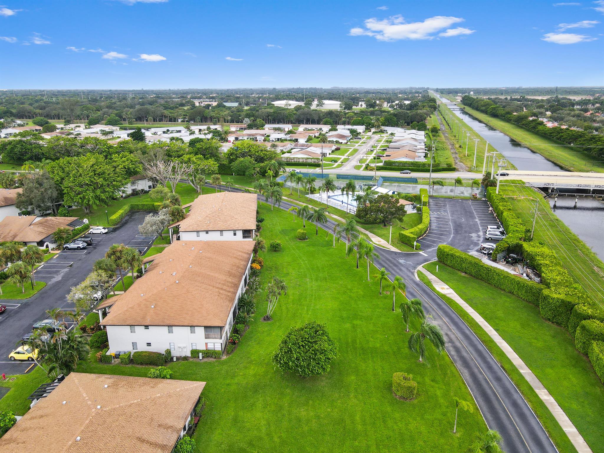 5919 Areca Palm Court B