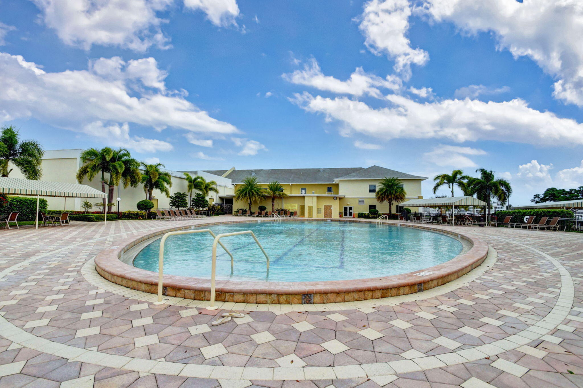 126 Berkshire F, West Palm Beach