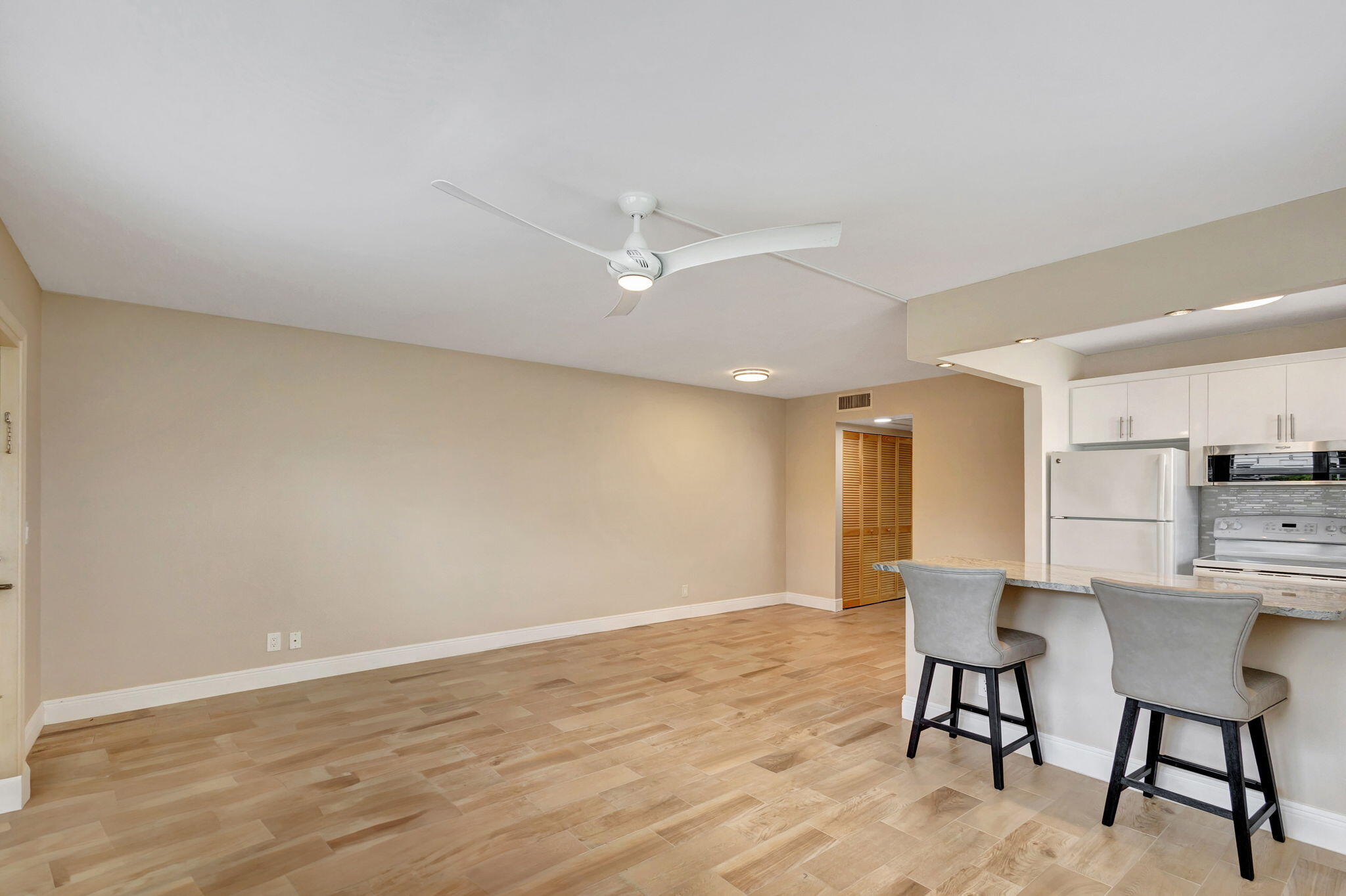 126 Berkshire F, West Palm Beach