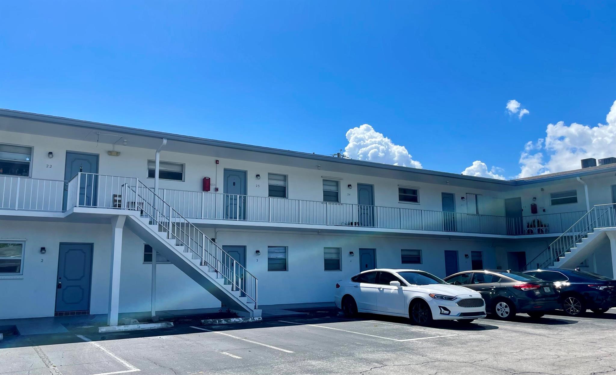 420 W Palm Street 2