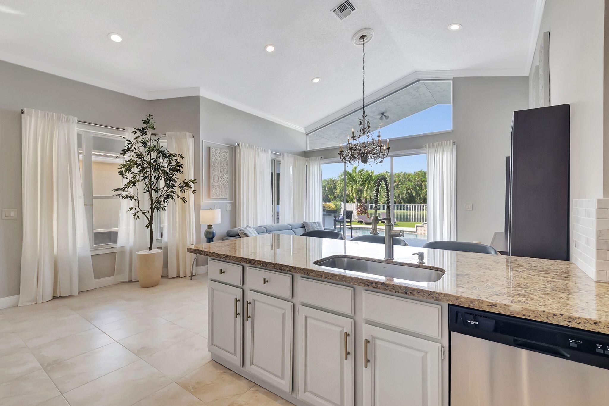 9115 Long Lake Palms Drive