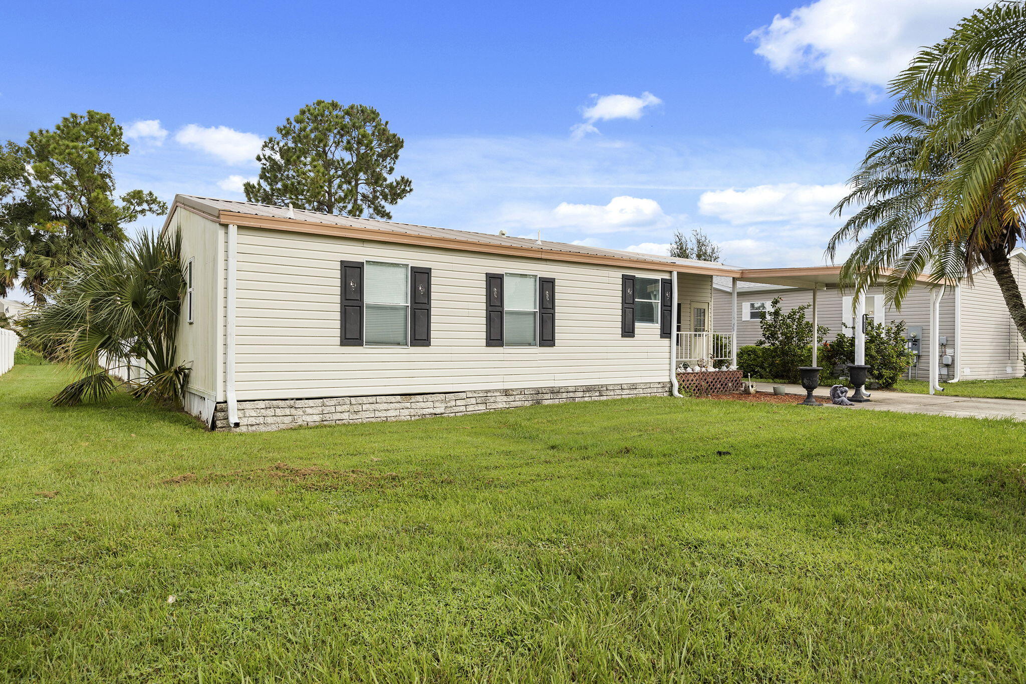 1657 Elkhart Circle