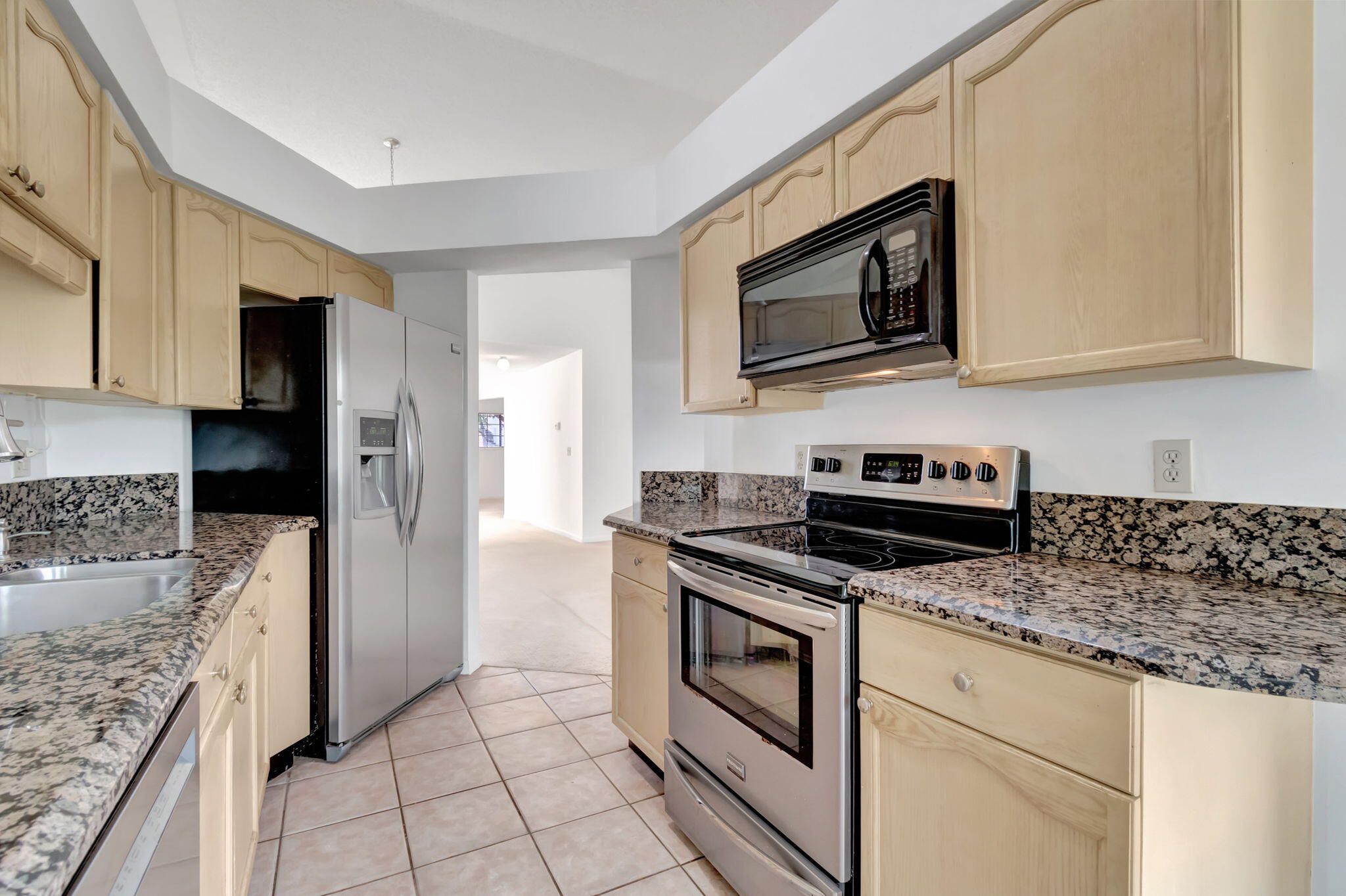 3306 Black Oak Court