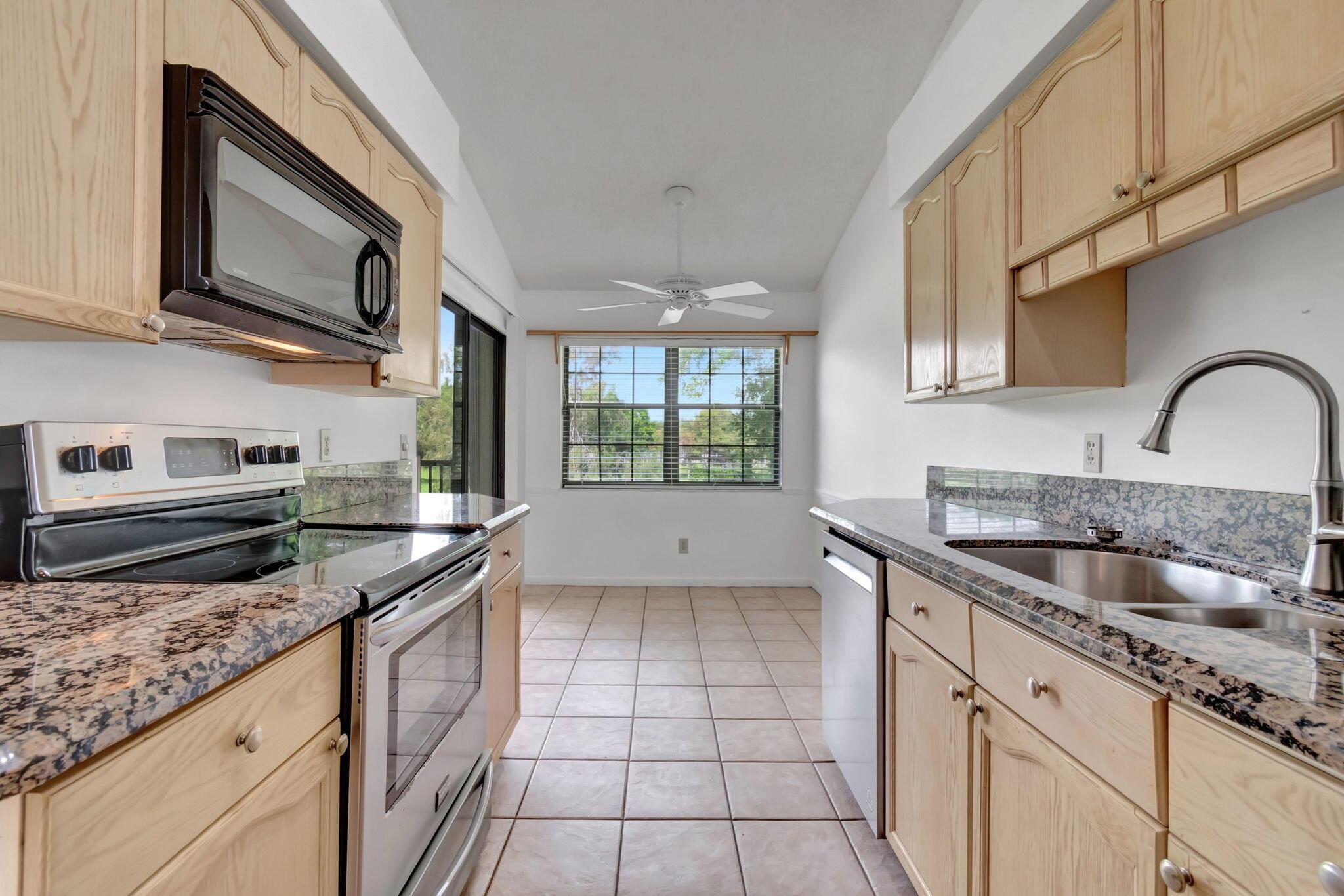 3306 Black Oak Court