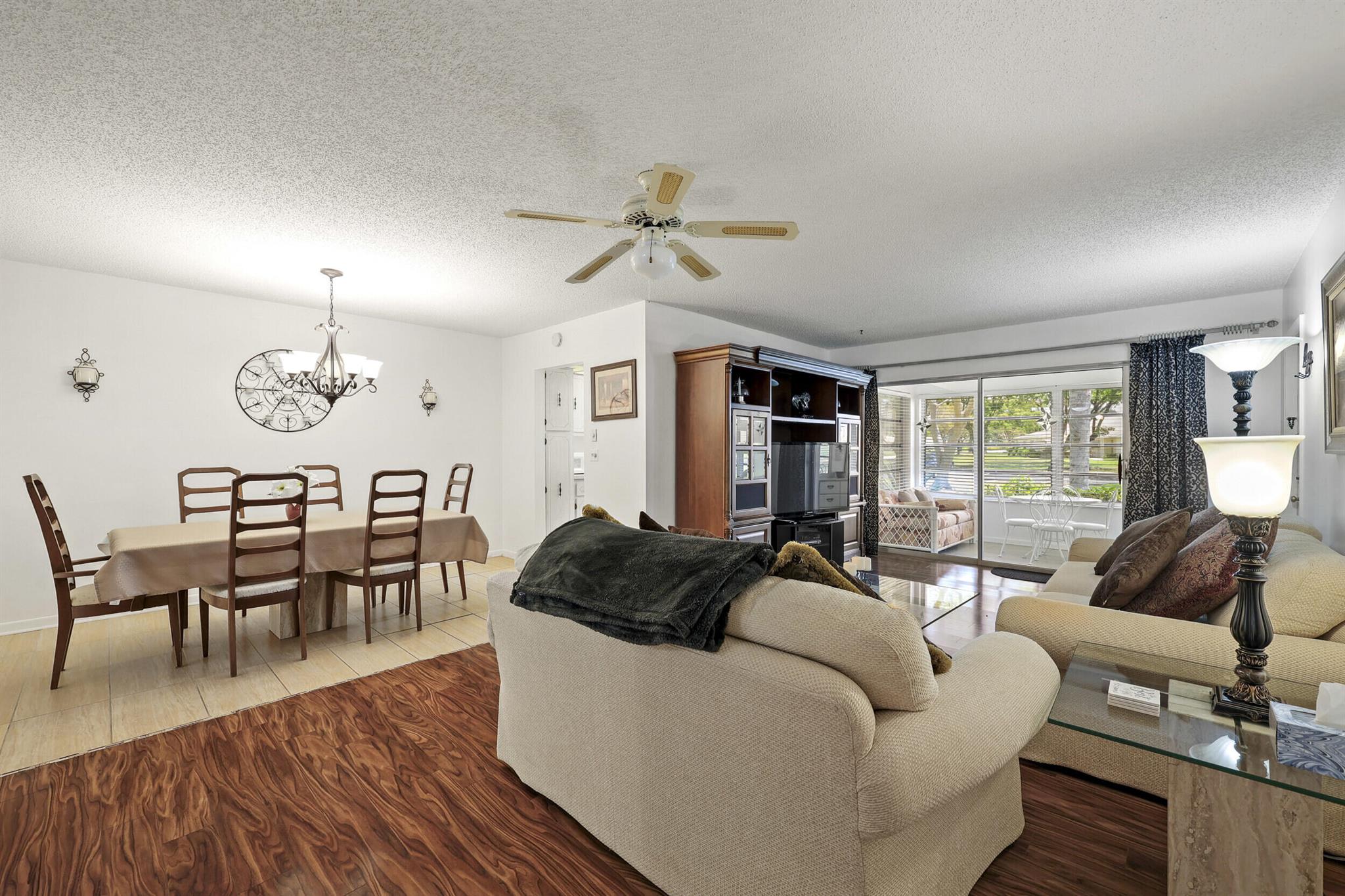 5162 Lakefront Boulevard B