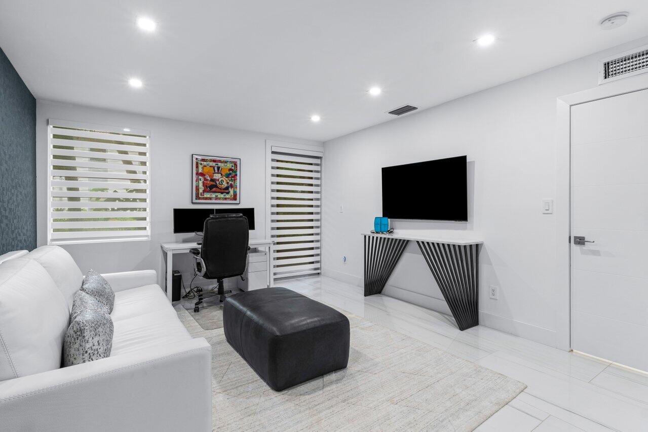 20241 Boca West Dr Drive 2701