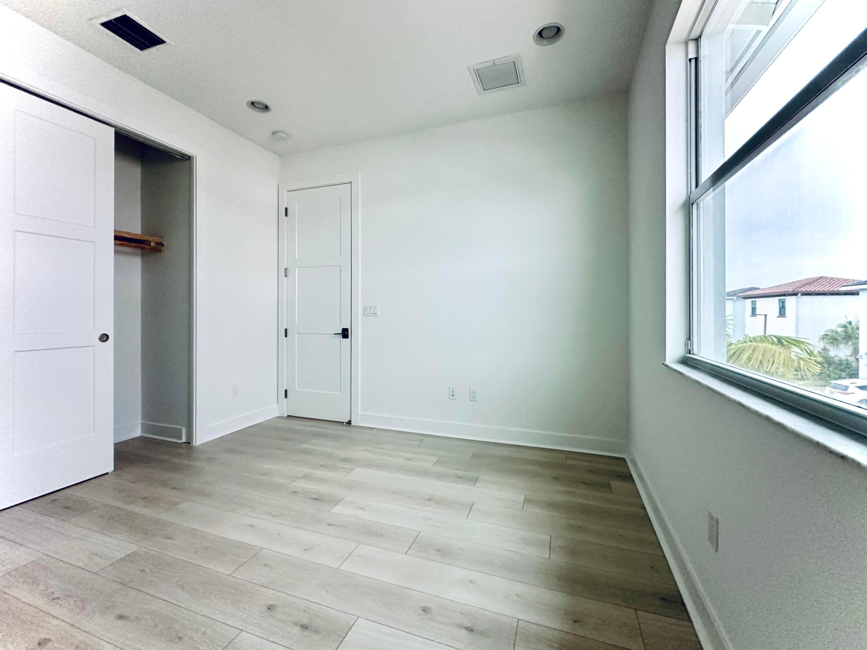 13124 Alton Road