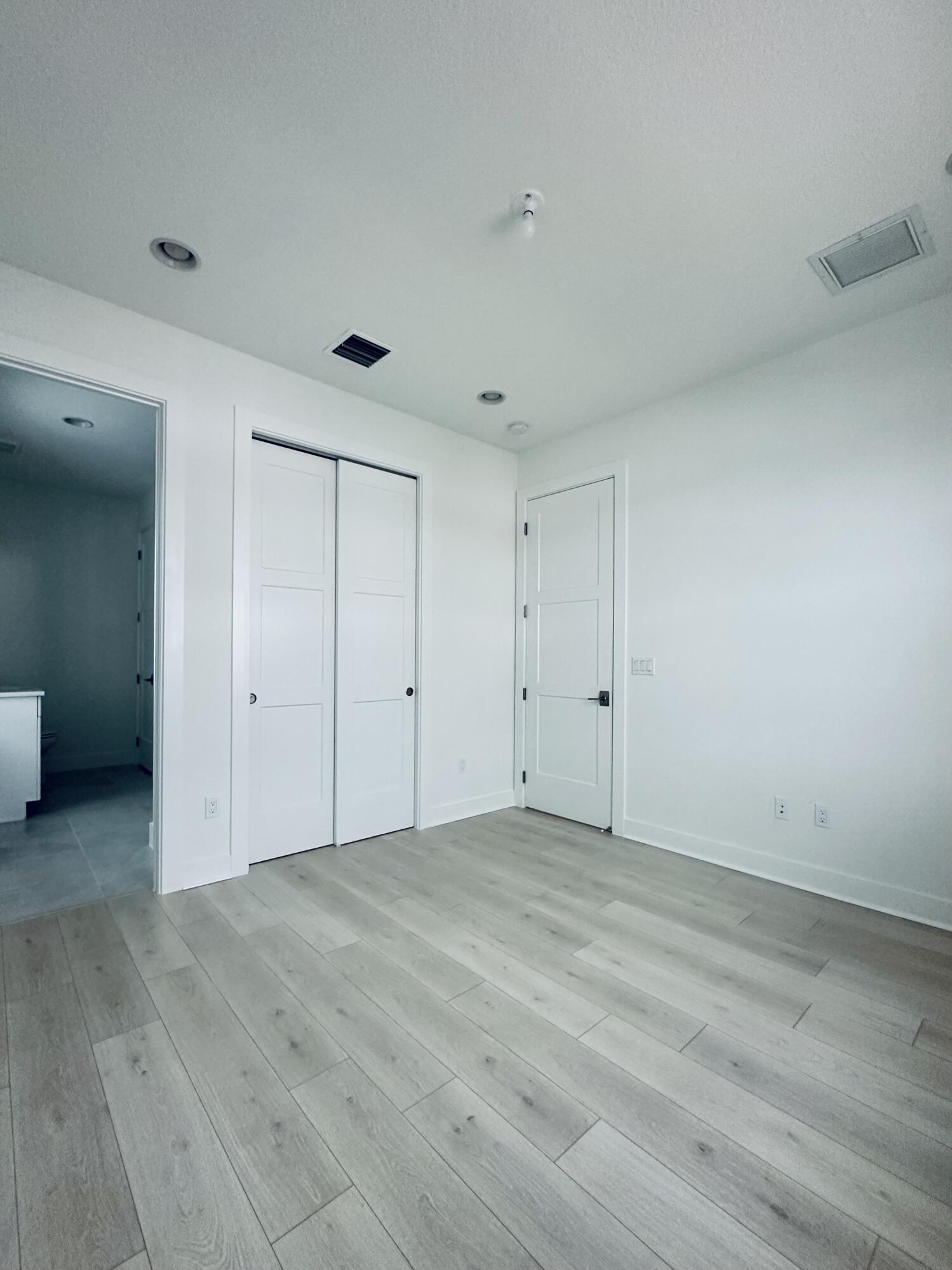13124 Alton Road
