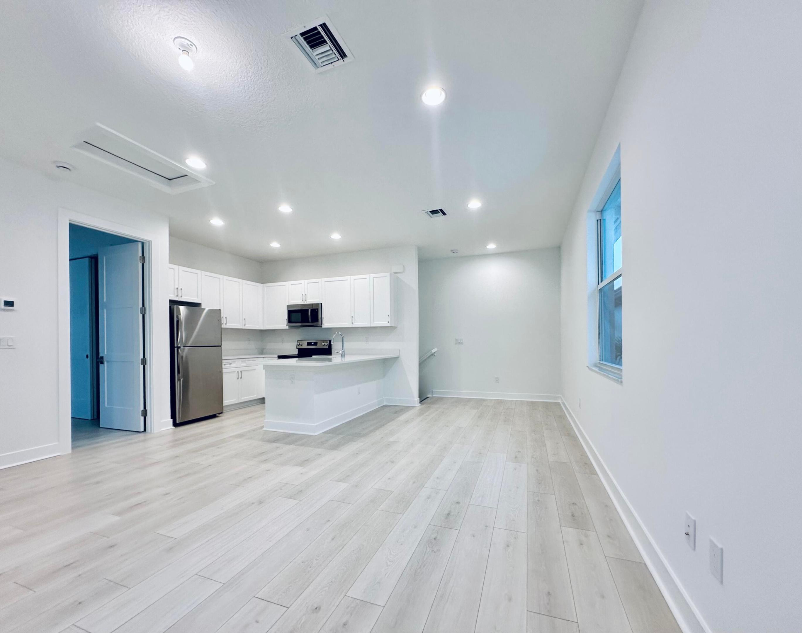 13124 Alton Road