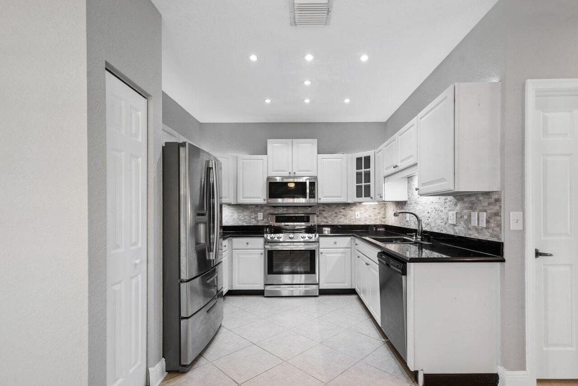 8350 Via Serena, Boca Raton