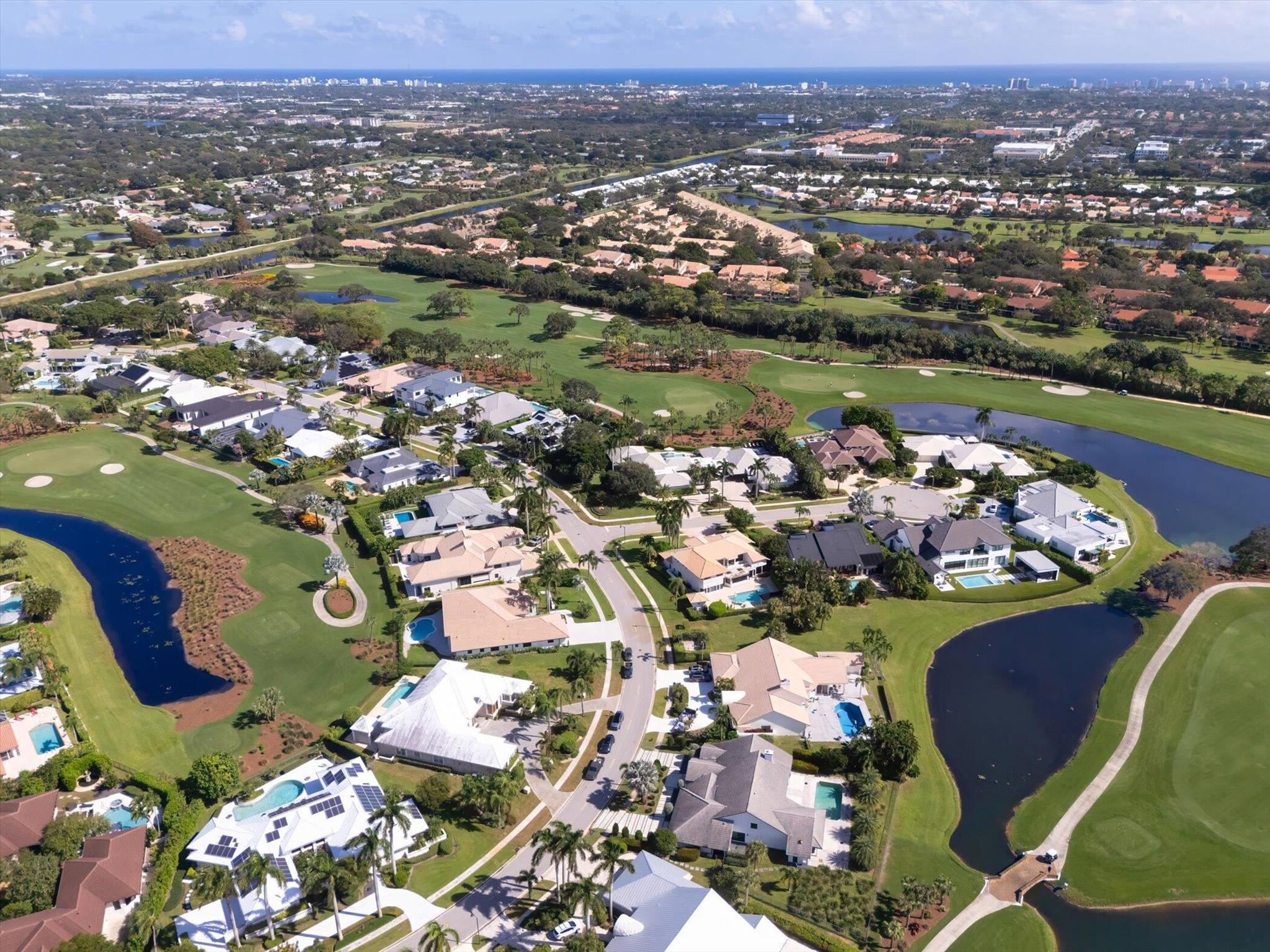 4459 Bocaire Boulevard