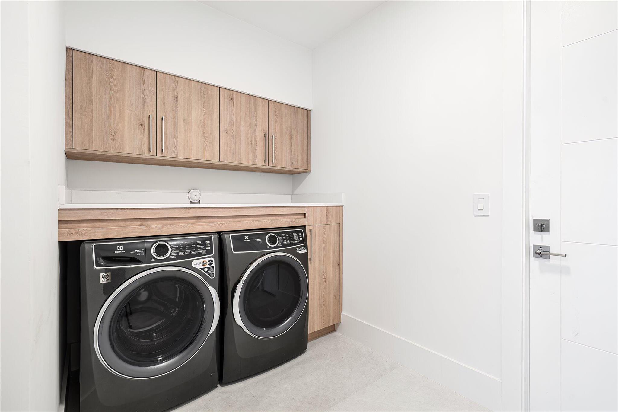 4459 Bocaire Boulevard