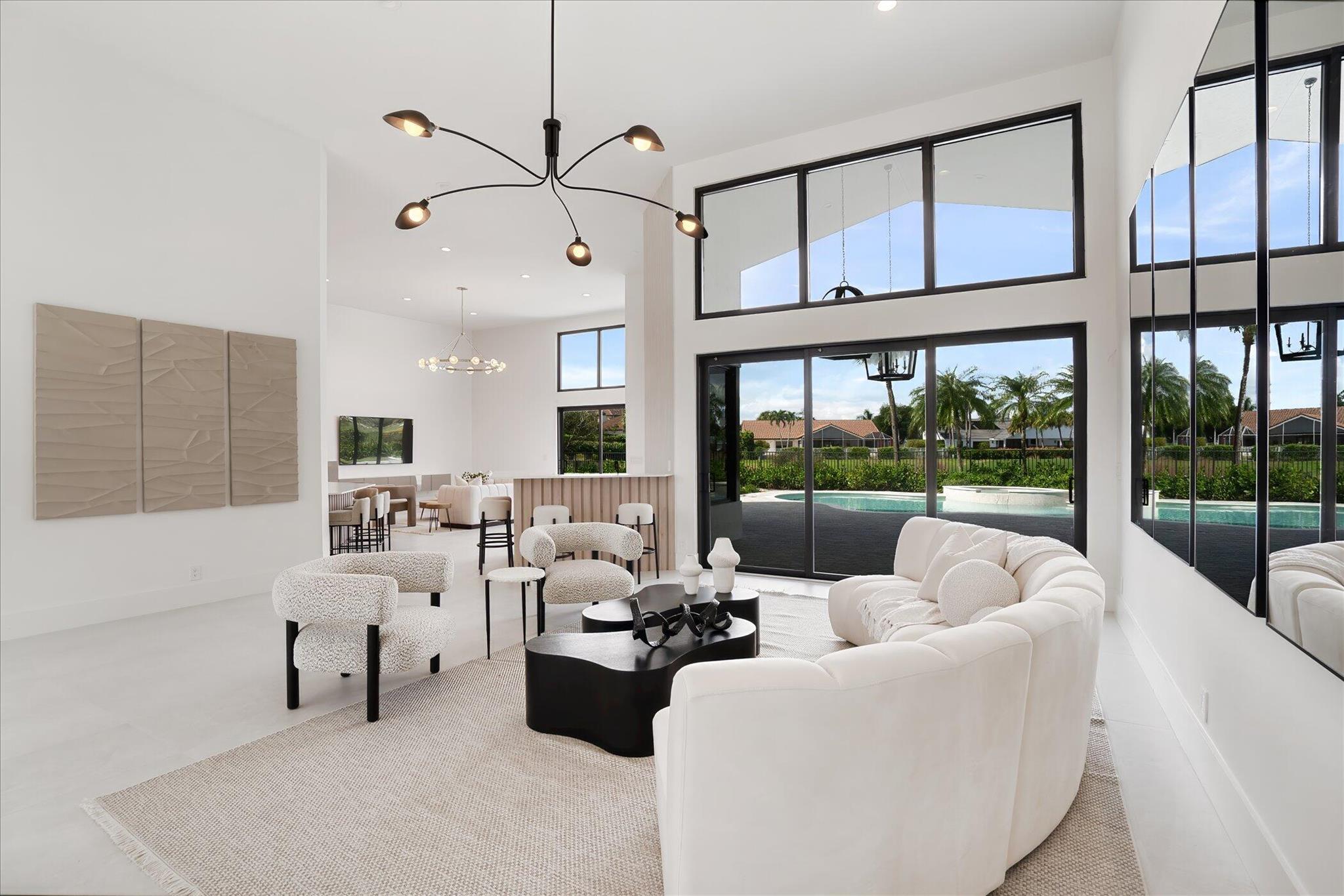 4459 Bocaire Boulevard