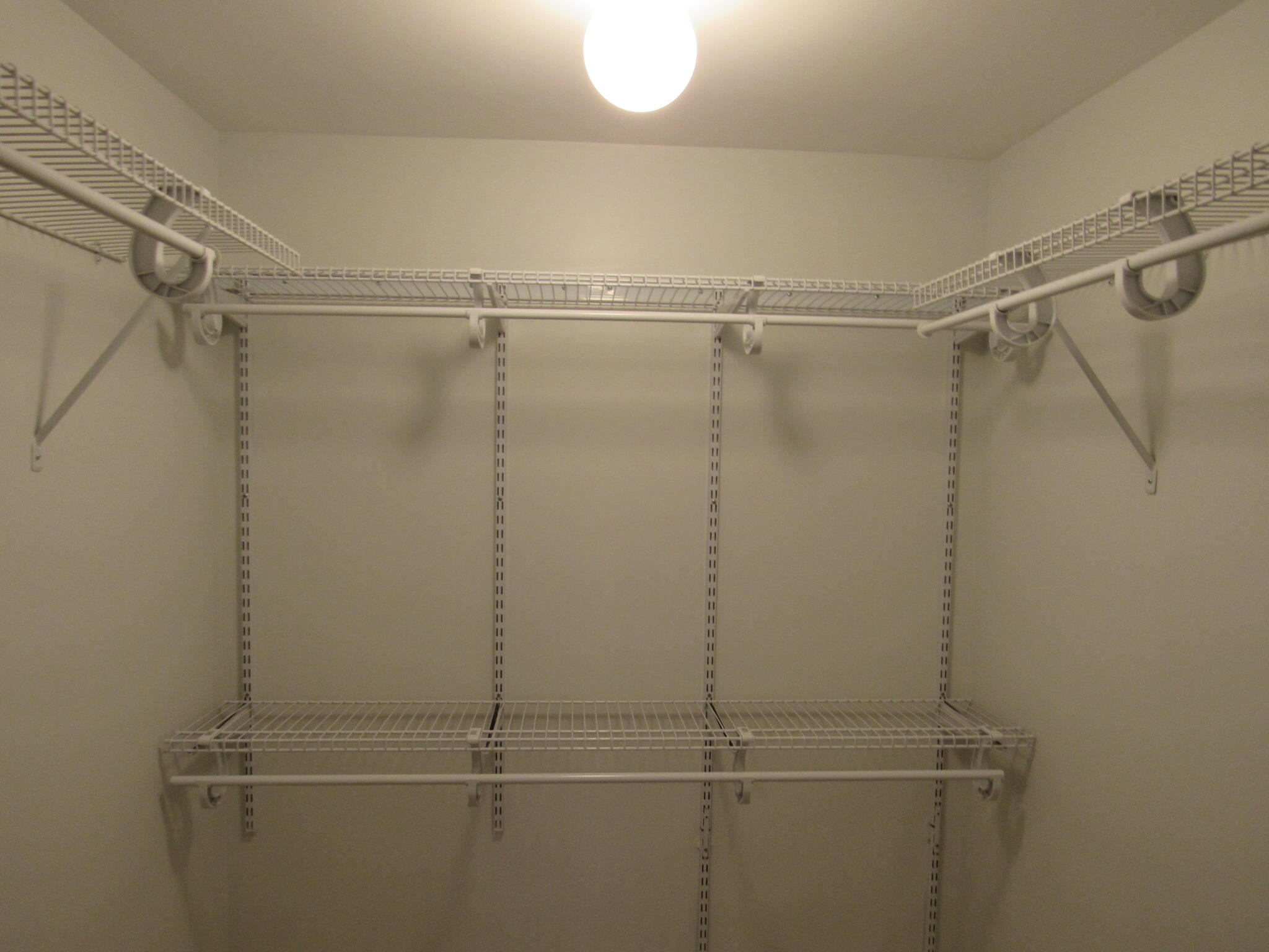 235 NE 1st Street 304