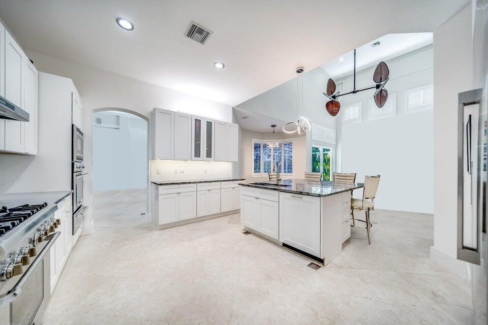 21842 Cypress Palm Court