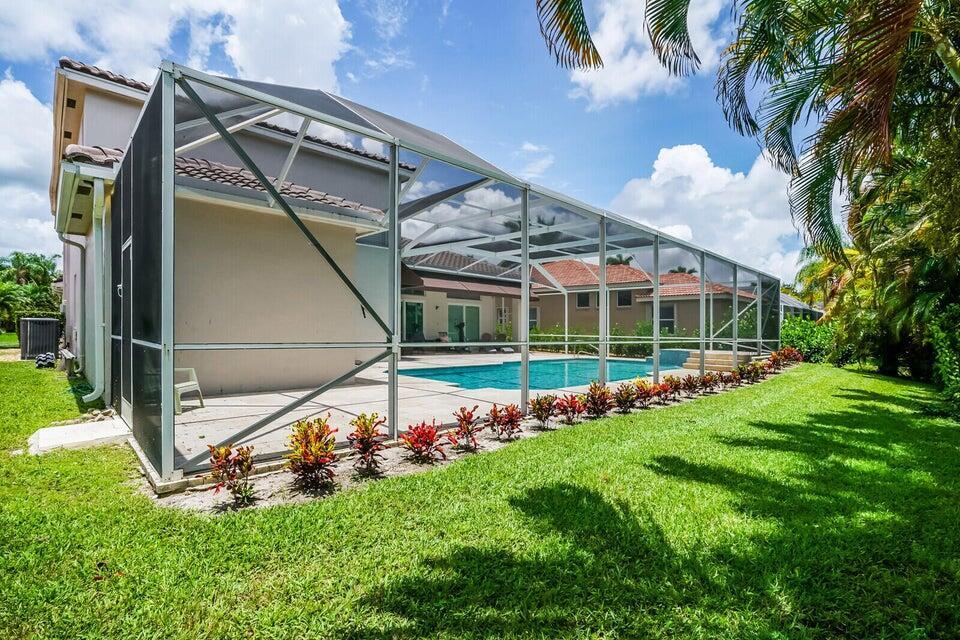 21842 Cypress Palm Court