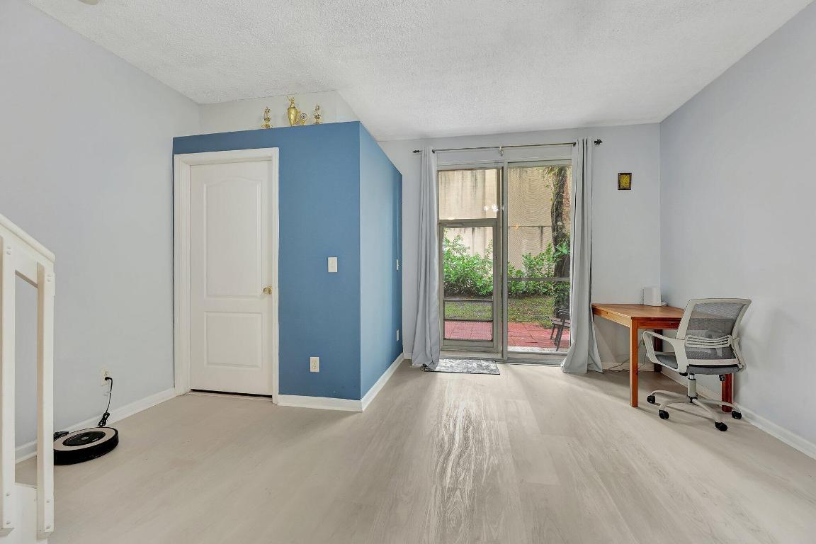 4734 NW Nw 57 Th Place