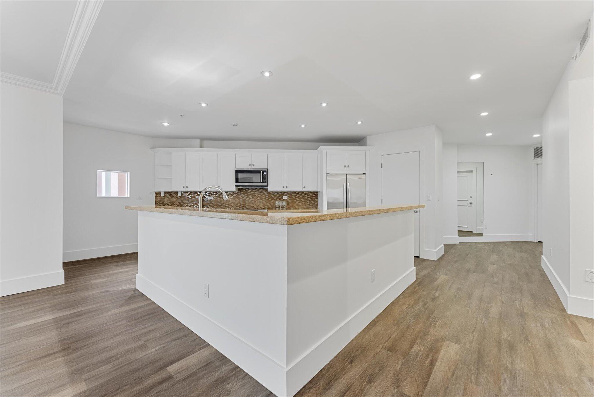 455 E Palmetto Park Road 6e