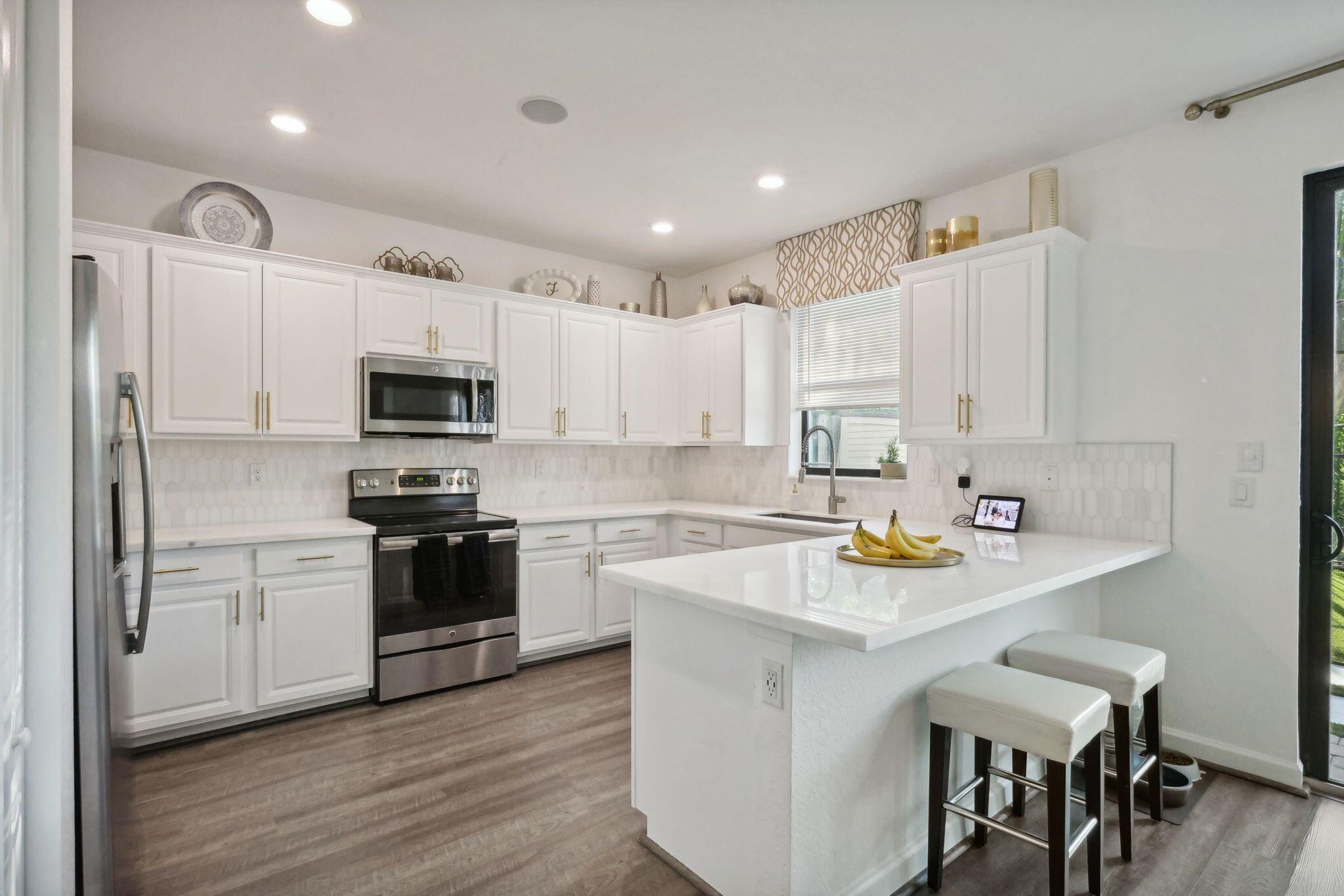 13070 Anthorne Lane