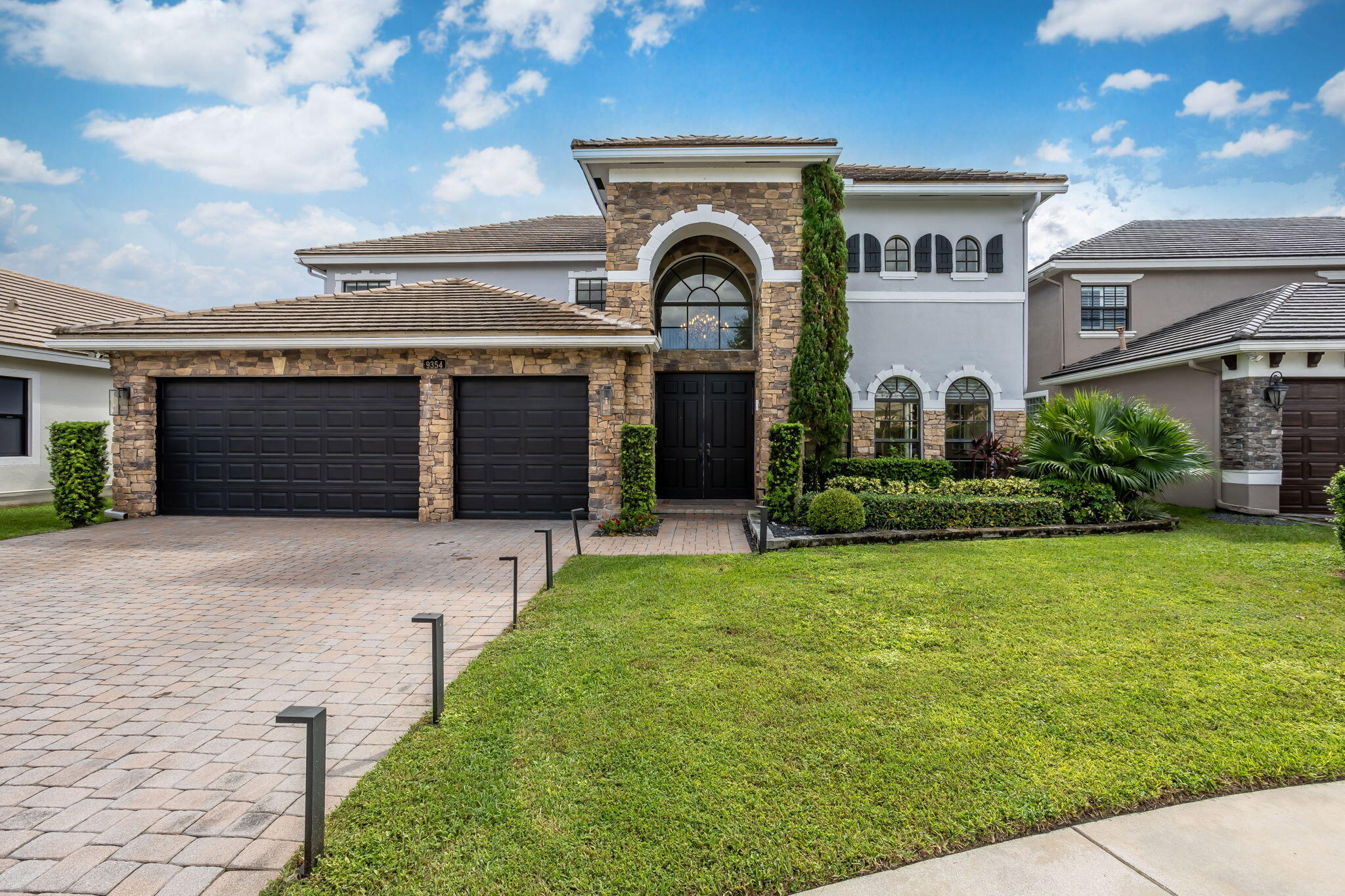 9354 Equus Circle