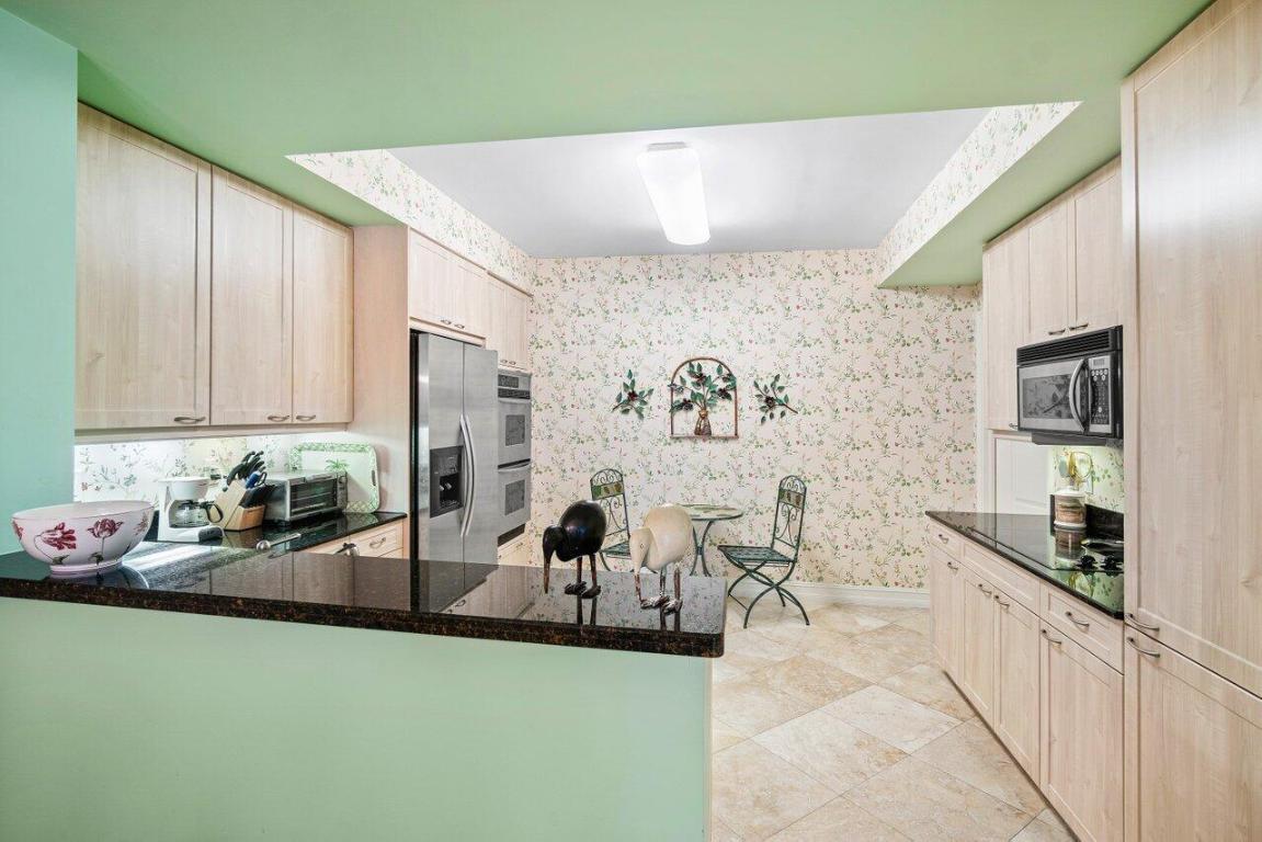 550 SE Mizner B506 Boulevard B506