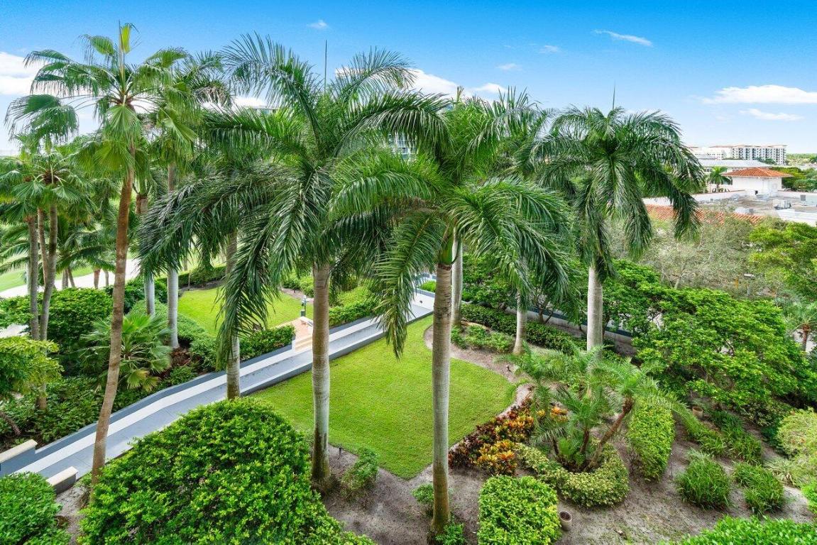 550 SE Mizner B506 Boulevard B506