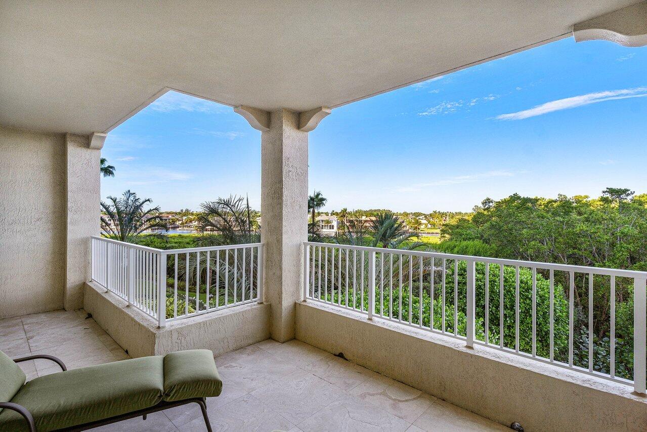 3720 S Ocean 308 Boulevard 308