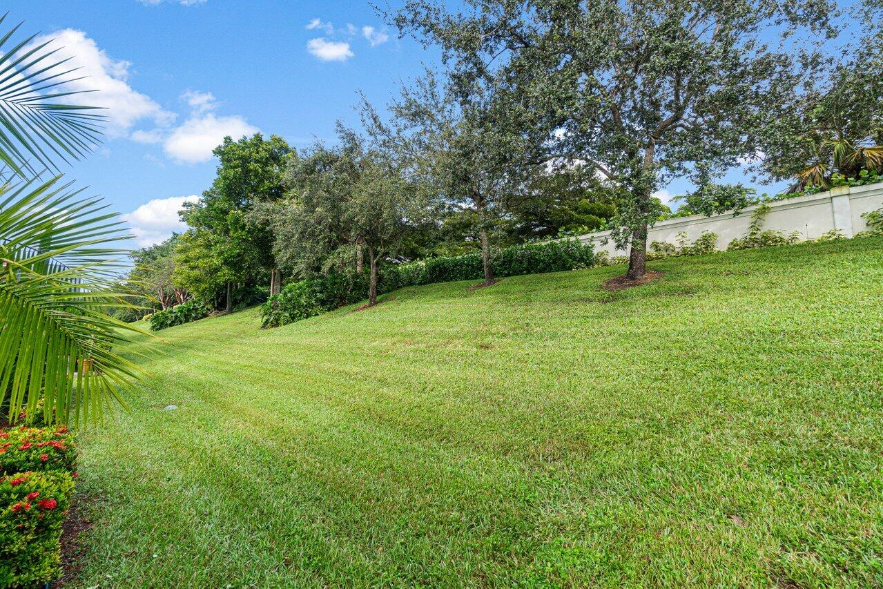 7916 Seagrape Shores Drive ()