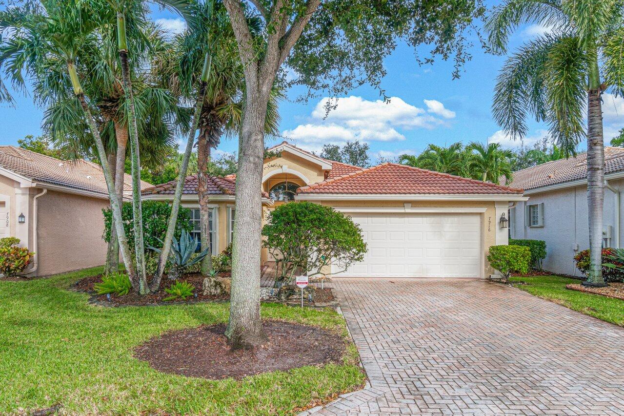7916 Seagrape Shores Drive ()