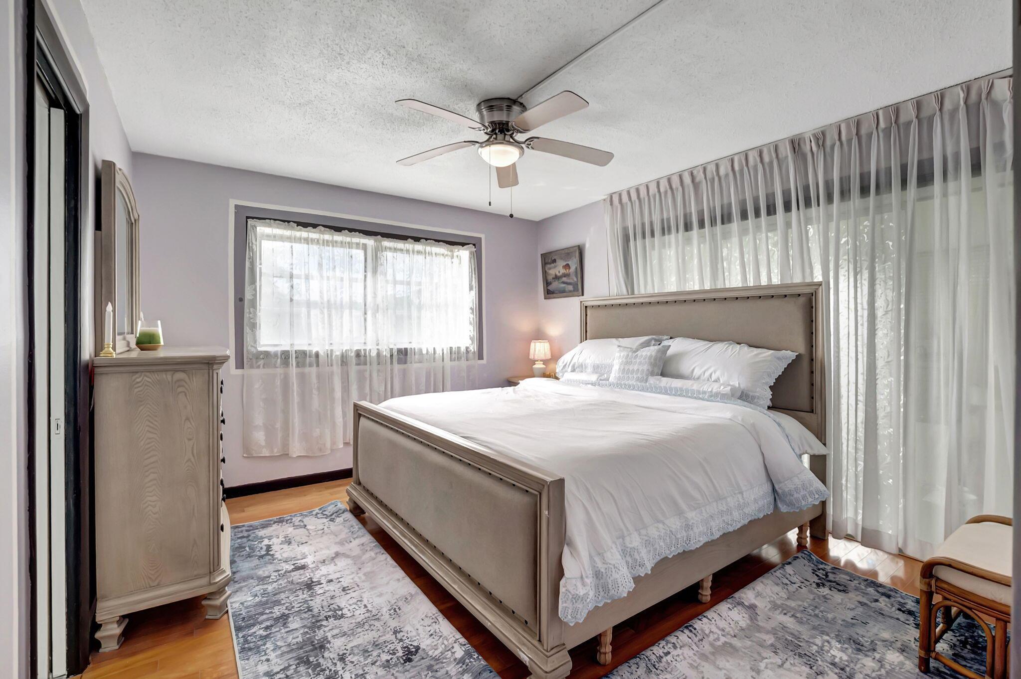 25 SE 13th Street B1