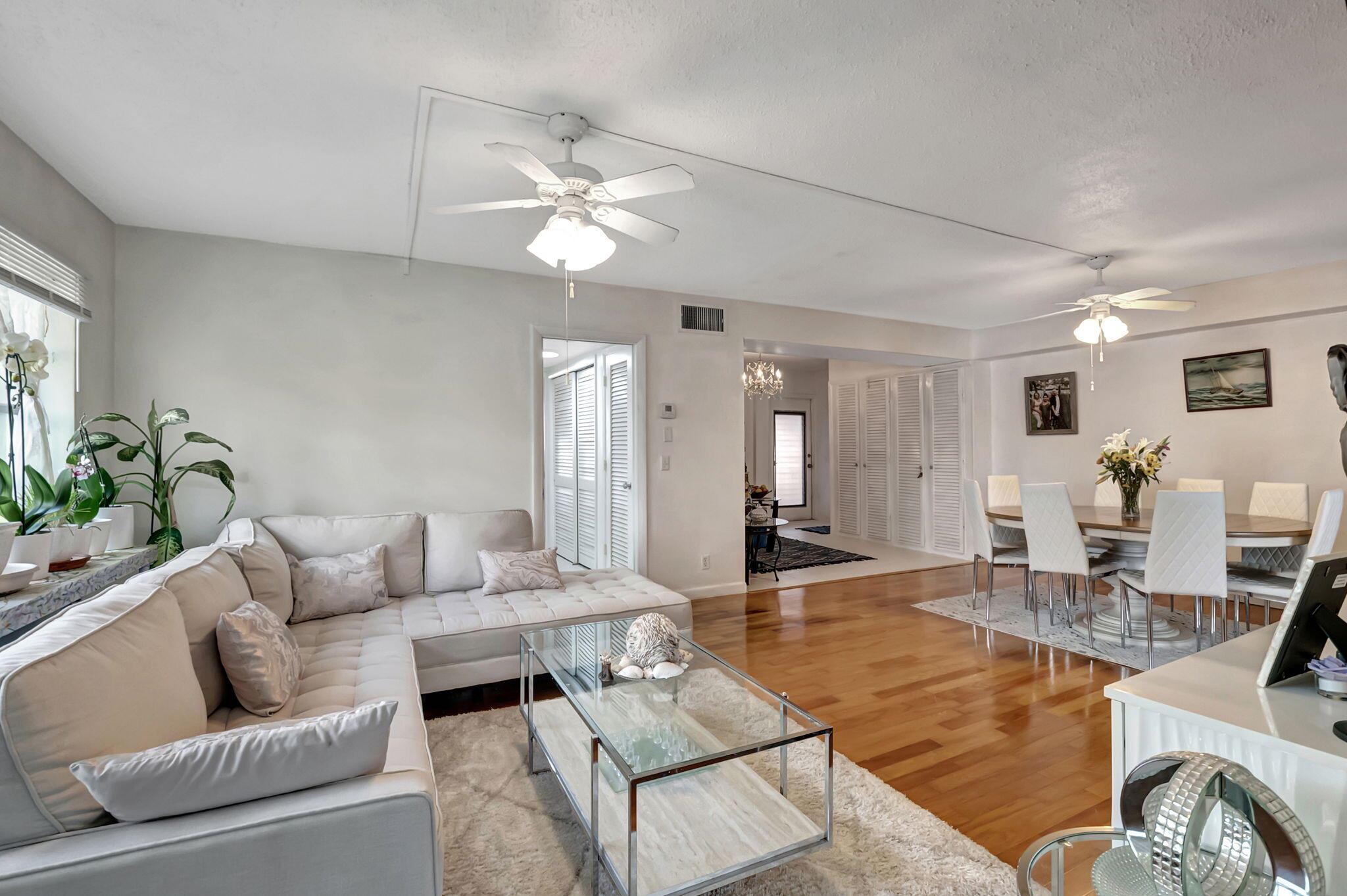 25 SE 13th Street B1