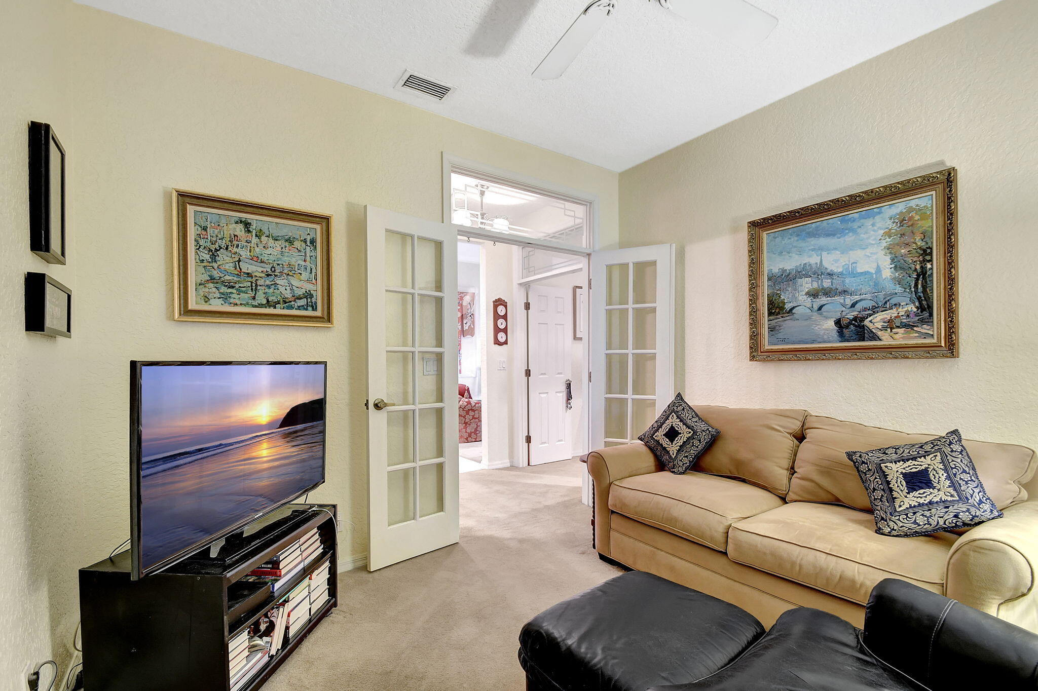 2773 Hampton Circle S