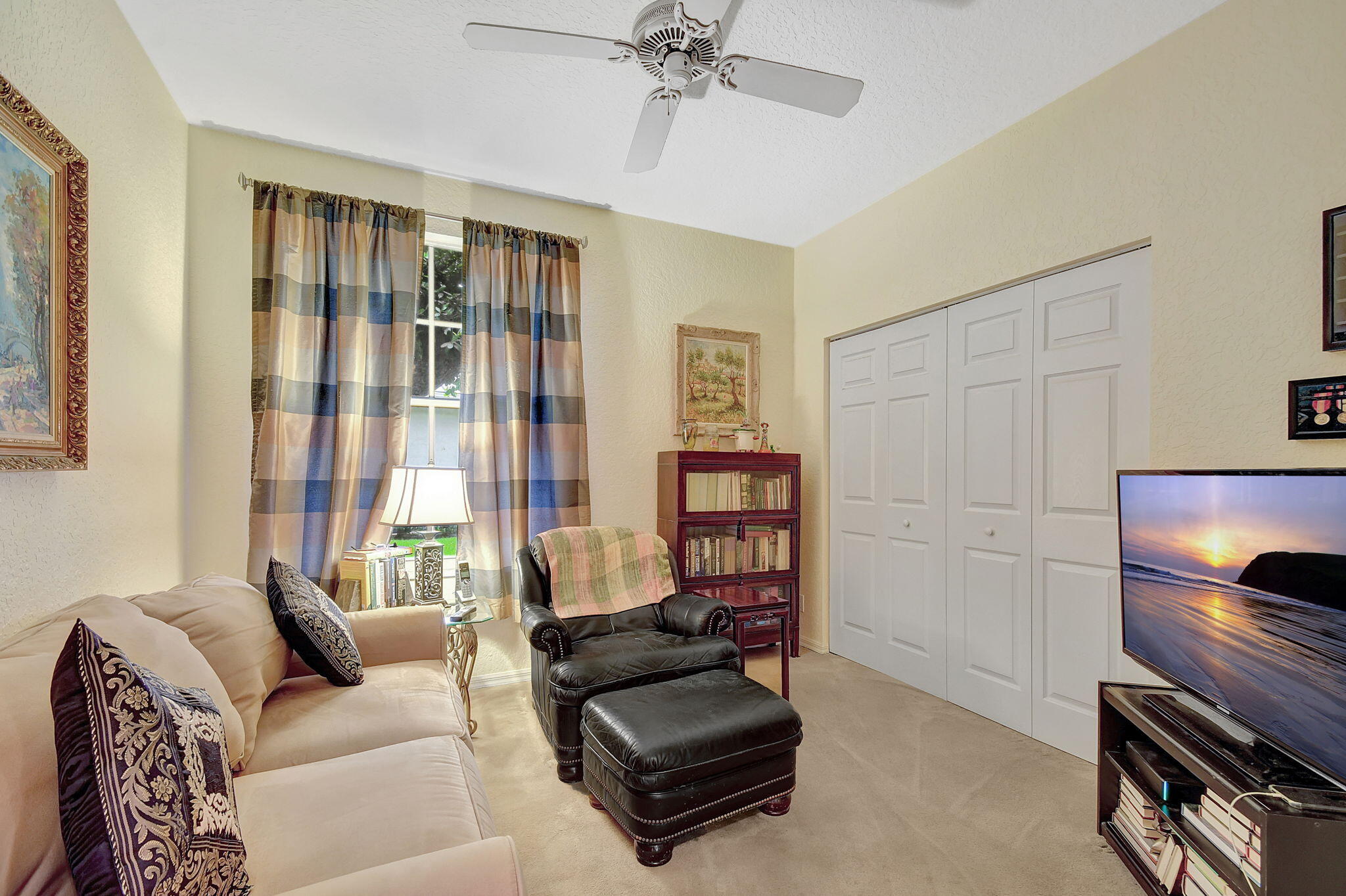 2773 Hampton Circle S