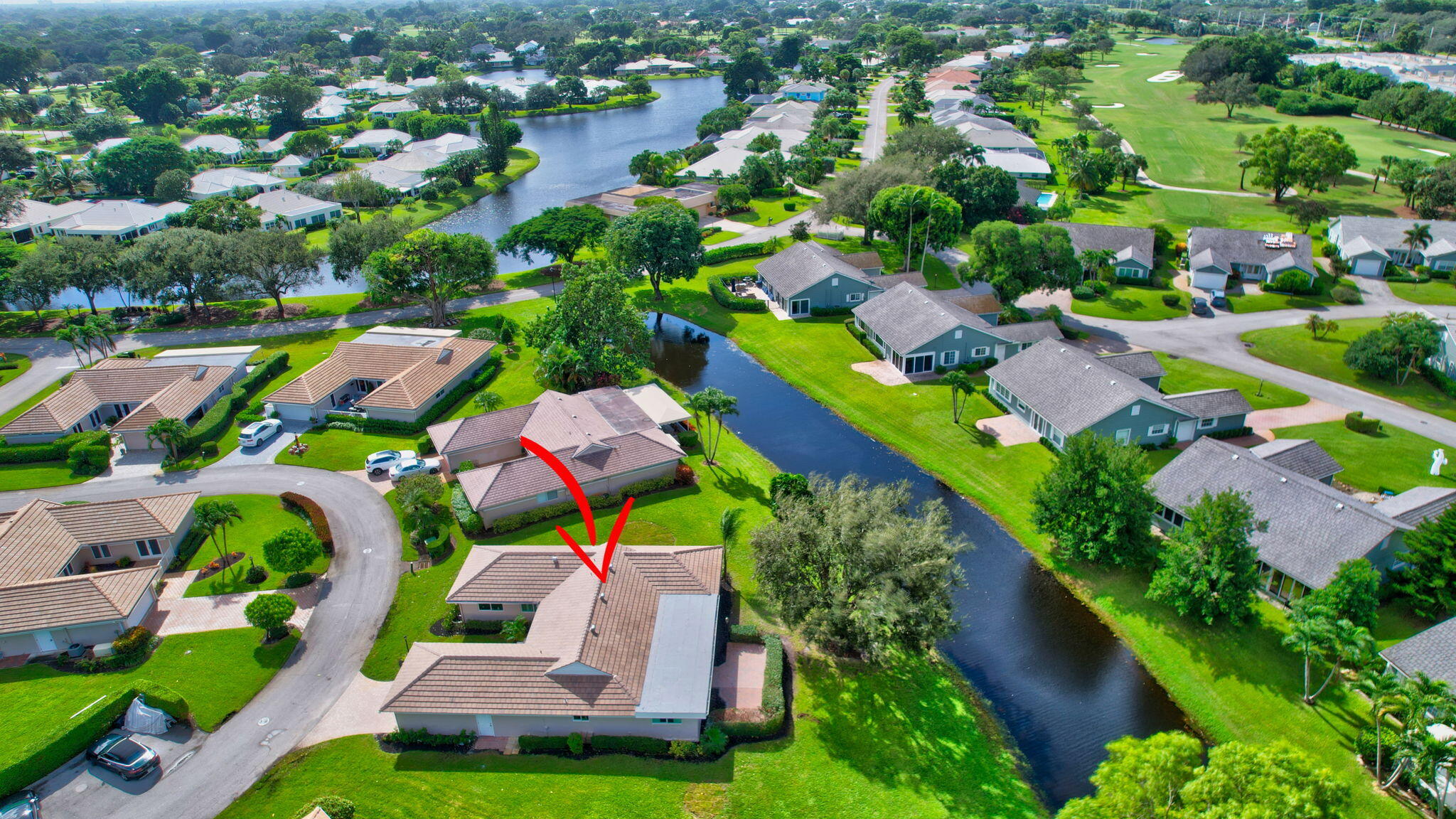 11601 N Lake Drive 10 Garden
