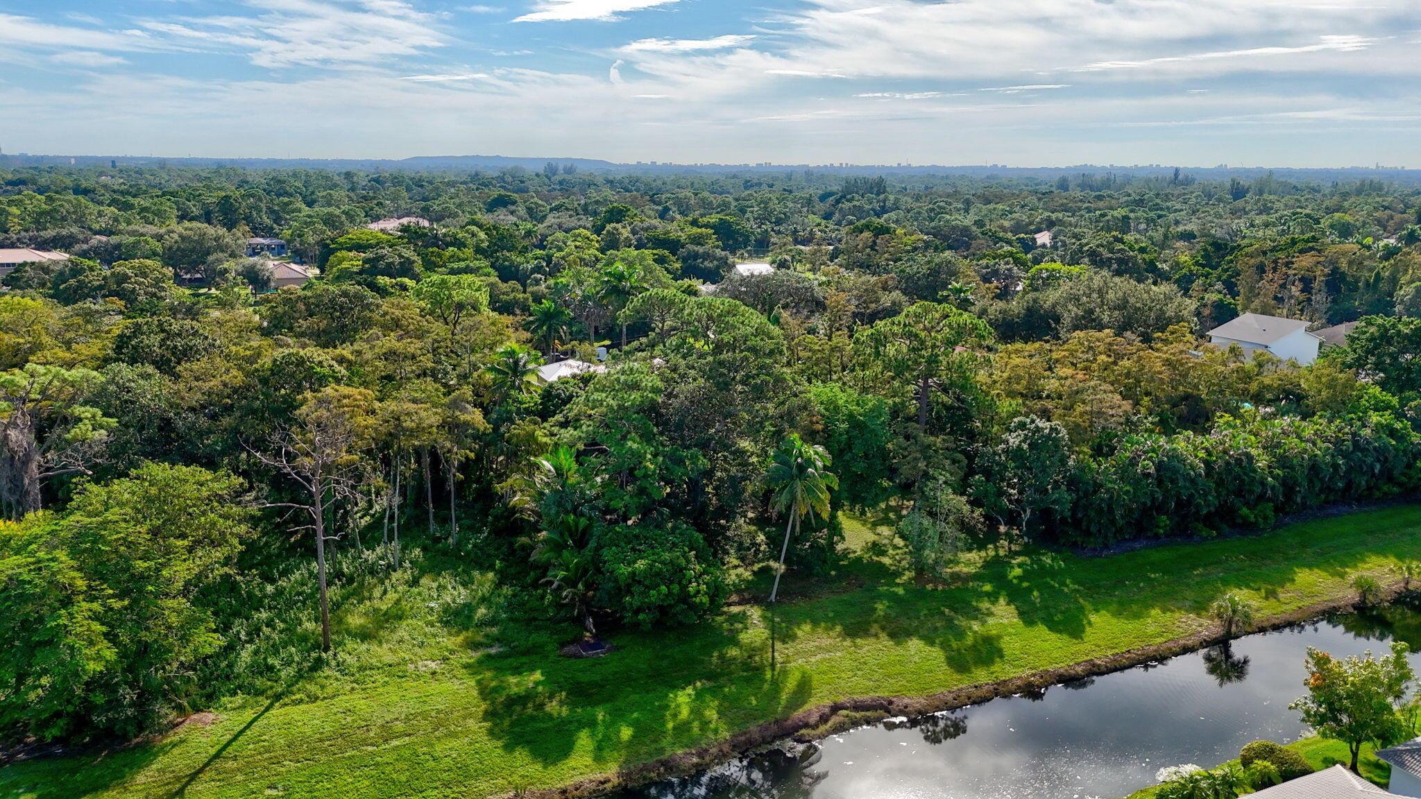 5377 NW 80th Terrace