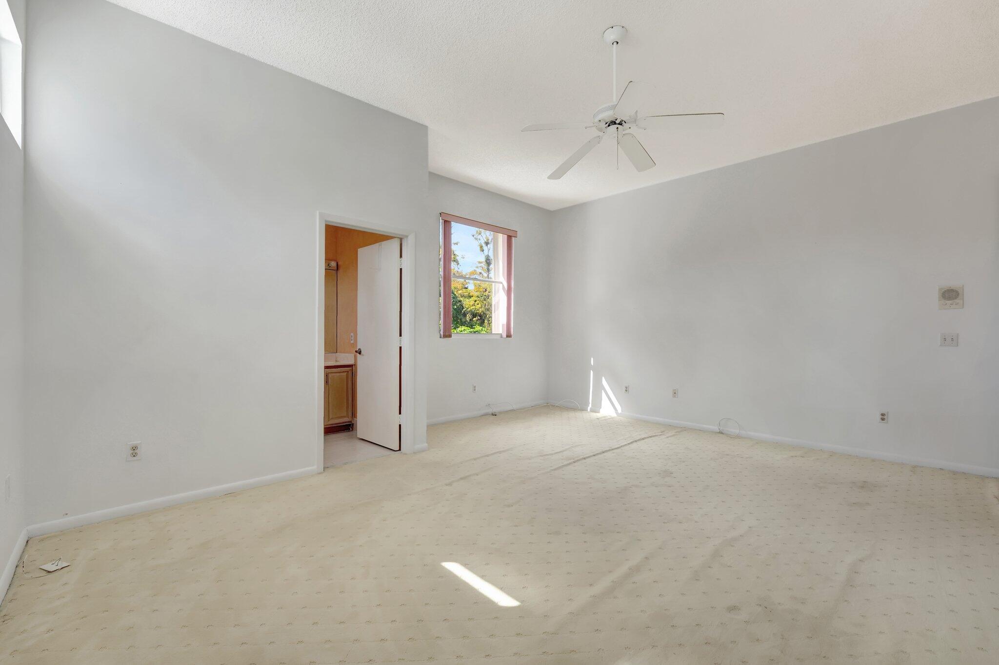 5377 NW 80th Terrace