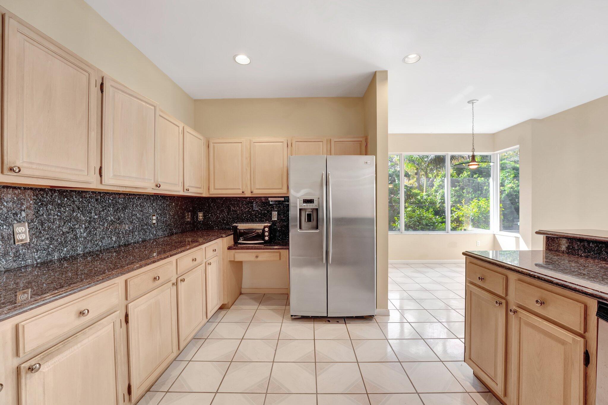 5377 NW 80th Terrace
